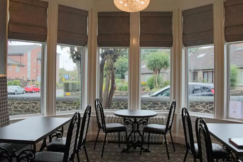 Lounge or bar in Station Hotel Stonehaven