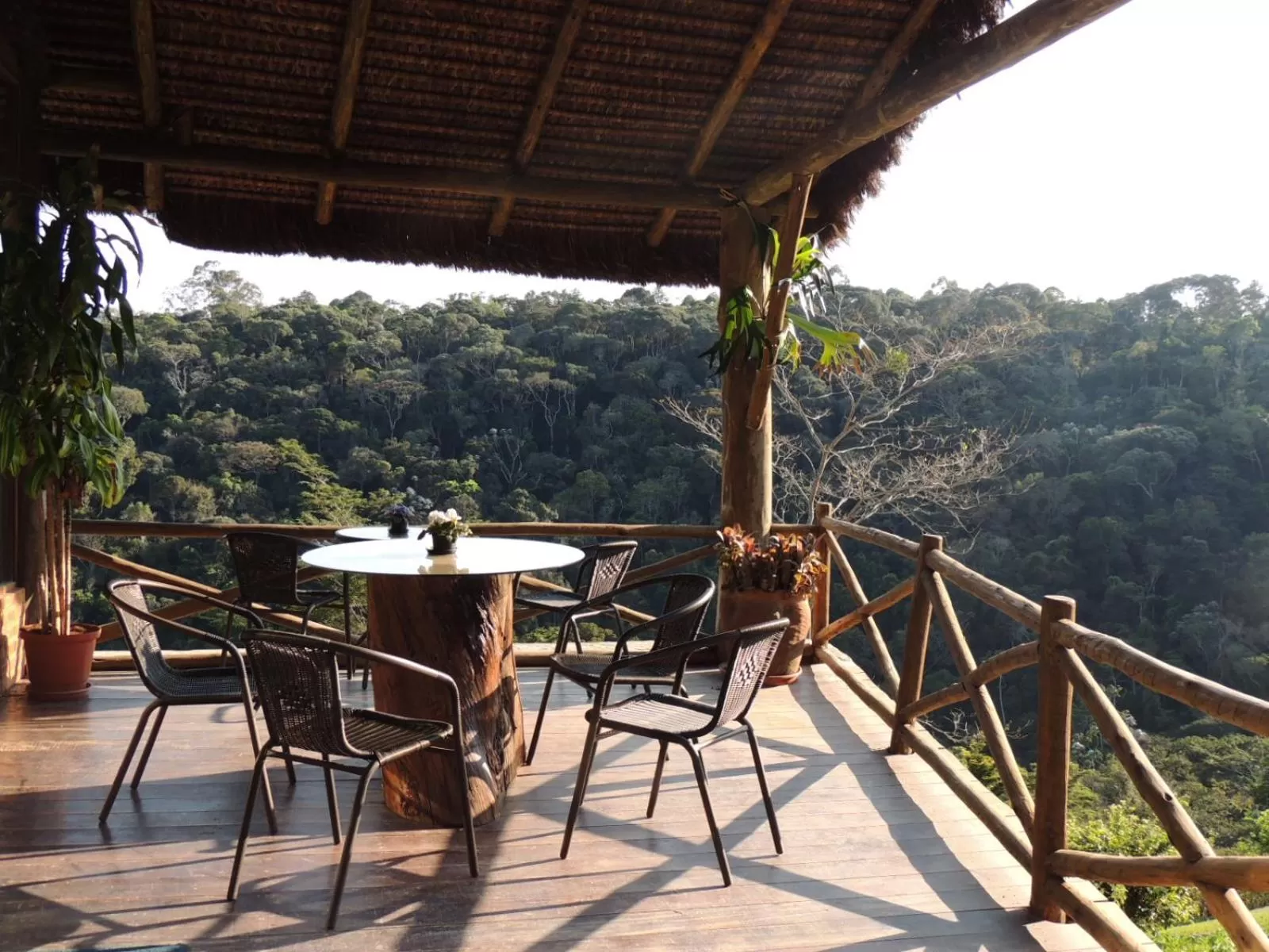 Pousada R.N.C. Nosso Paraíso