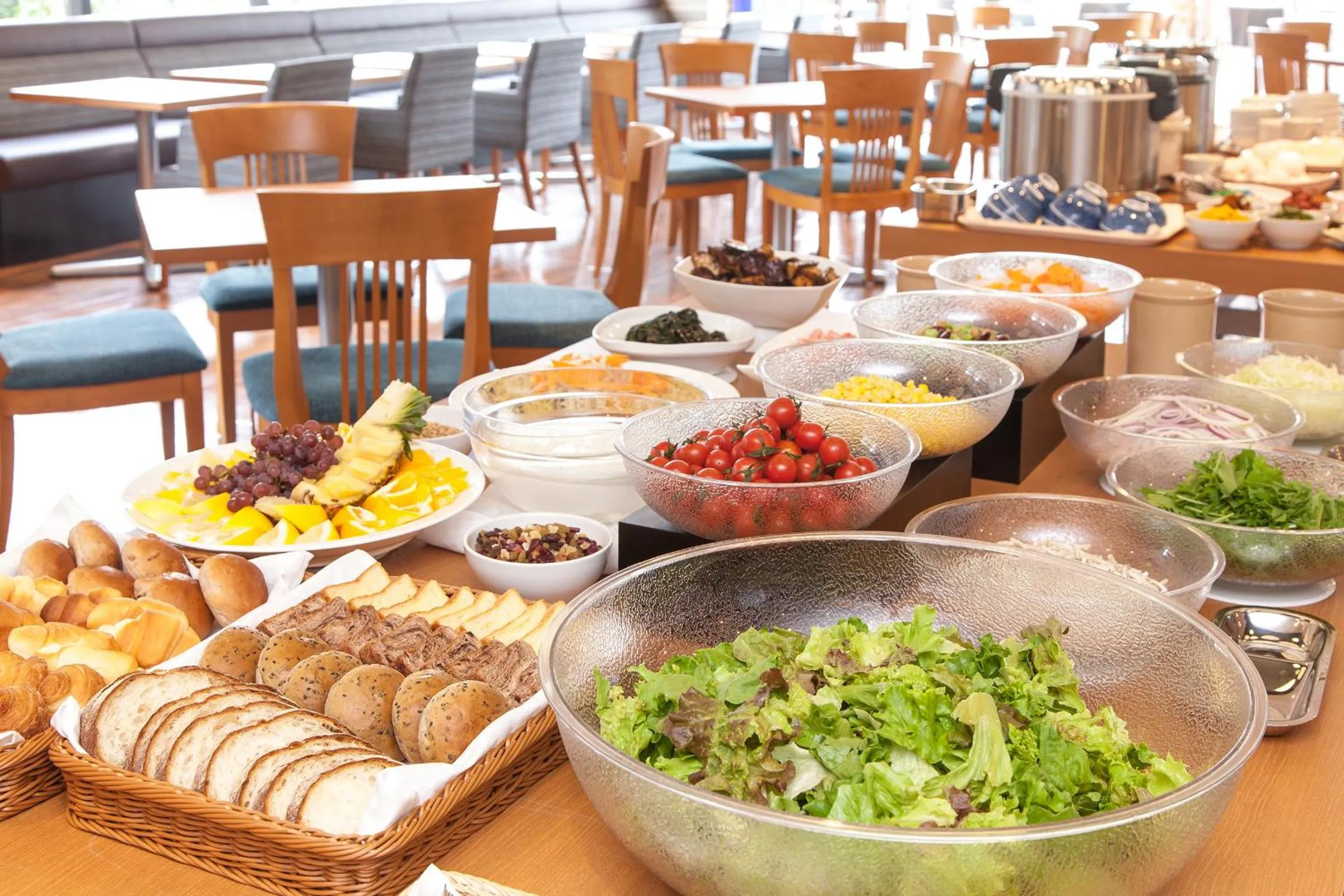 Restaurant/places to eat in HOTEL MYSTAYS Haneda