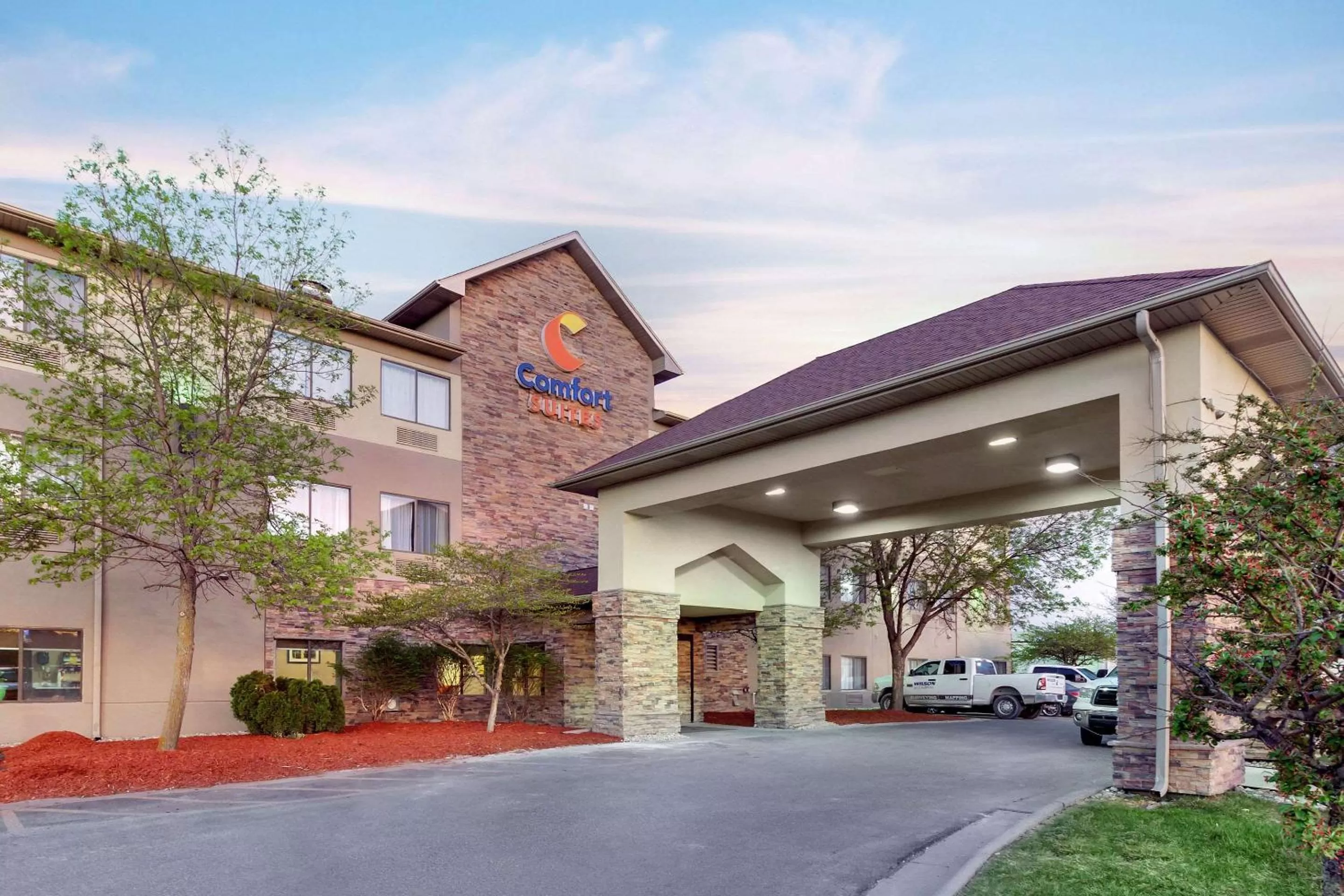 Property building in Comfort Suites Omaha East-Council Bluffs