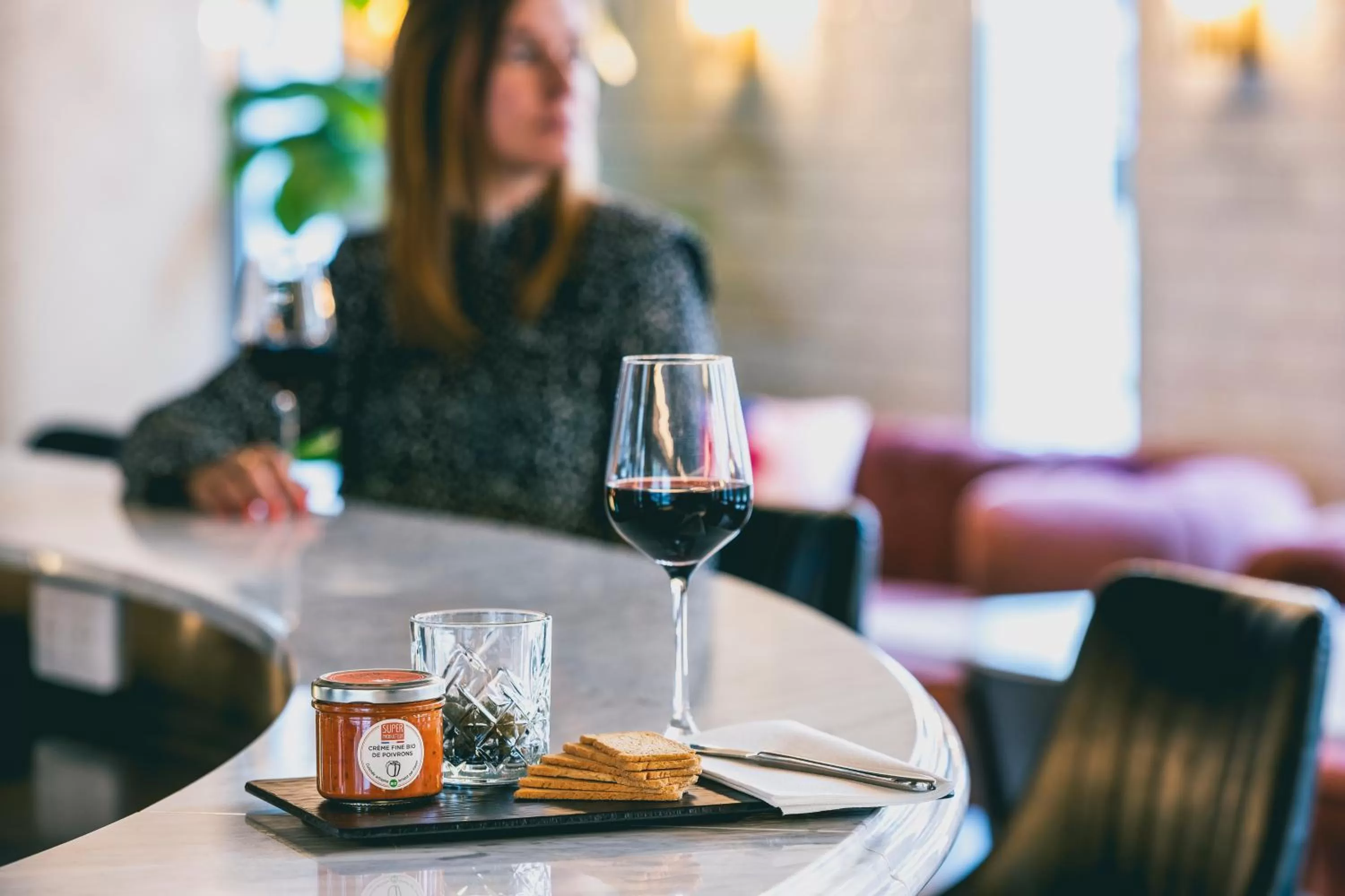 Lounge or bar in The ReMIX Hotel