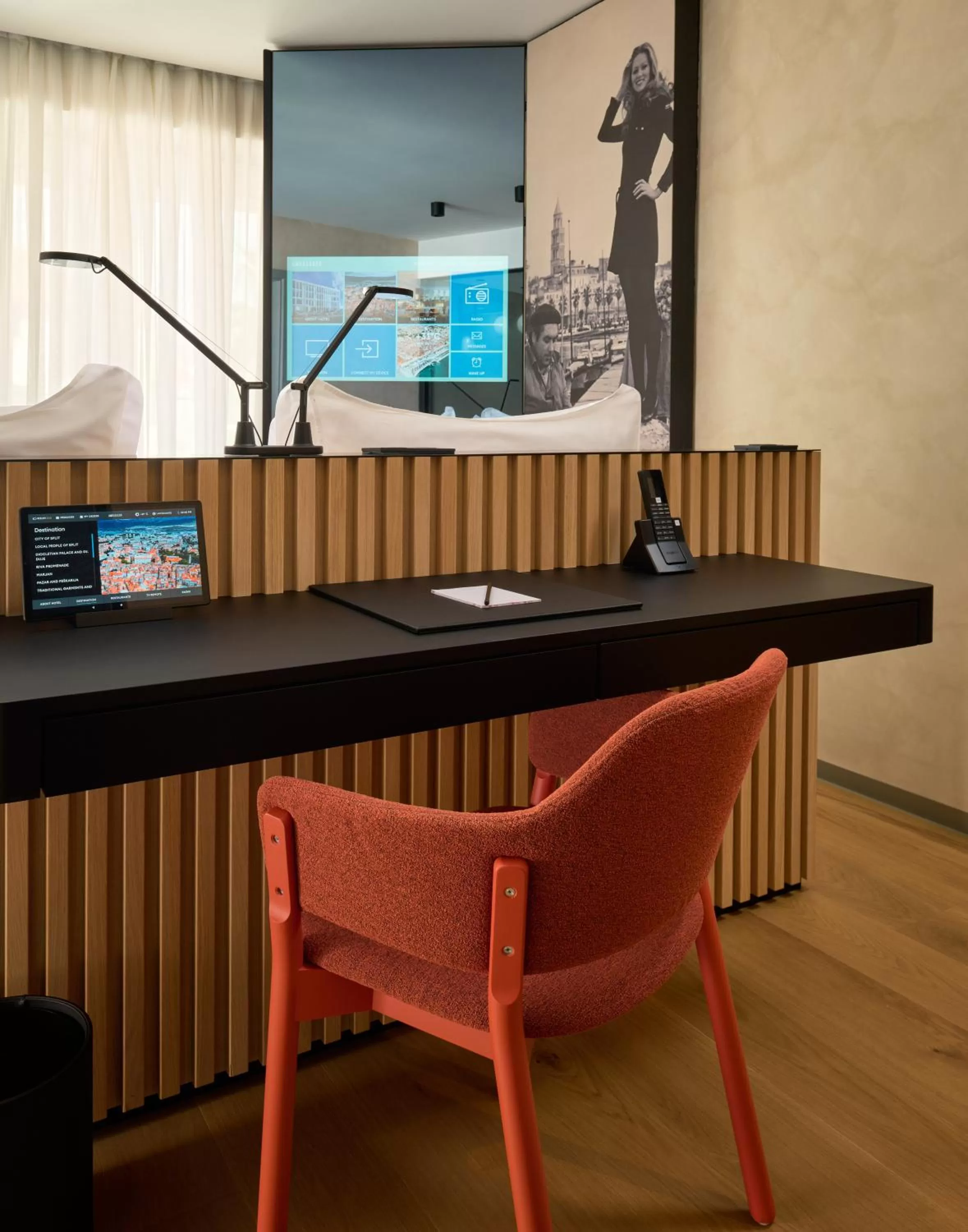 TV and multimedia in Hotel Ambasador