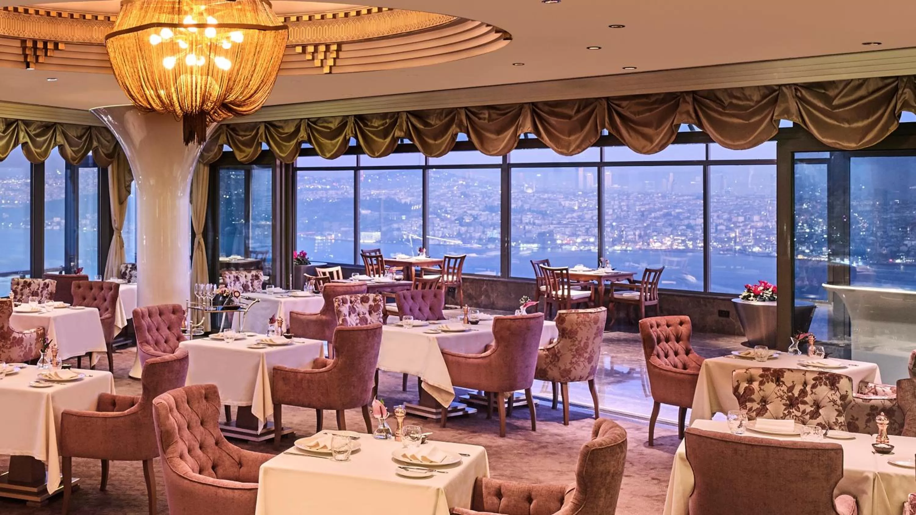 Restaurant/places to eat in InterContinental Istanbul by IHG