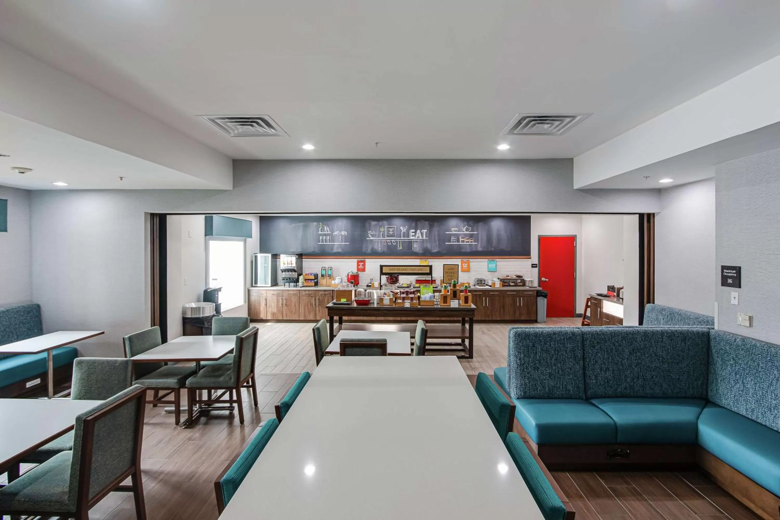 Breakfast in Hampton Inn Oak Grove Fort Campbell