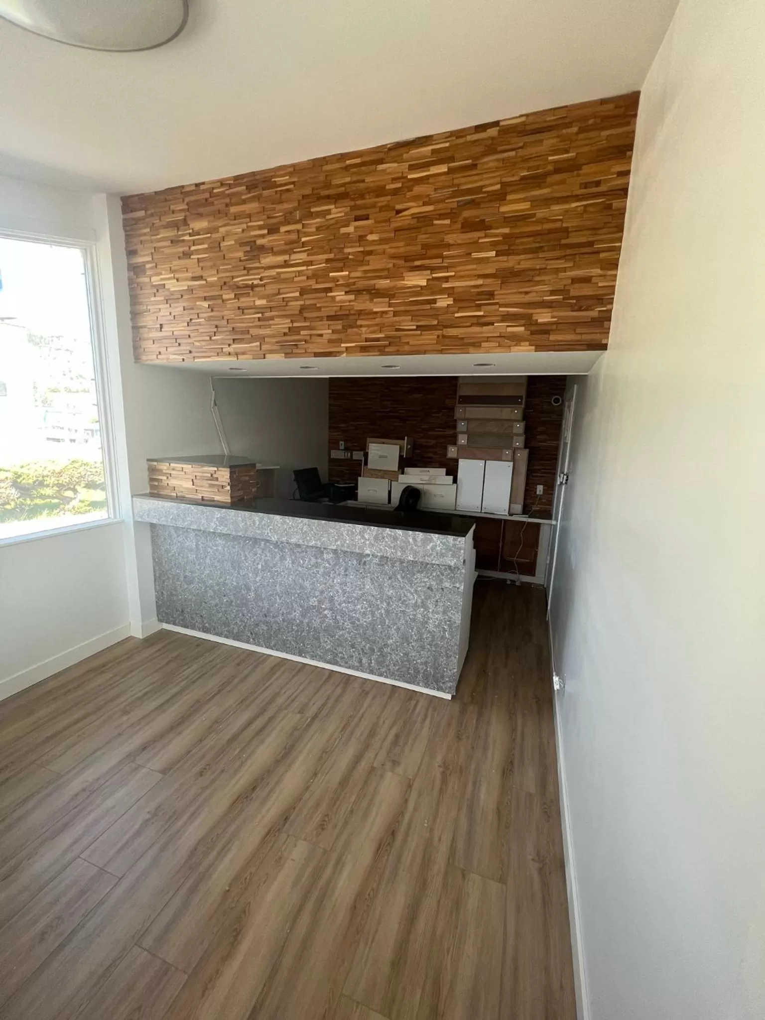 Property building, Bed in Destination Inn Cache Creek