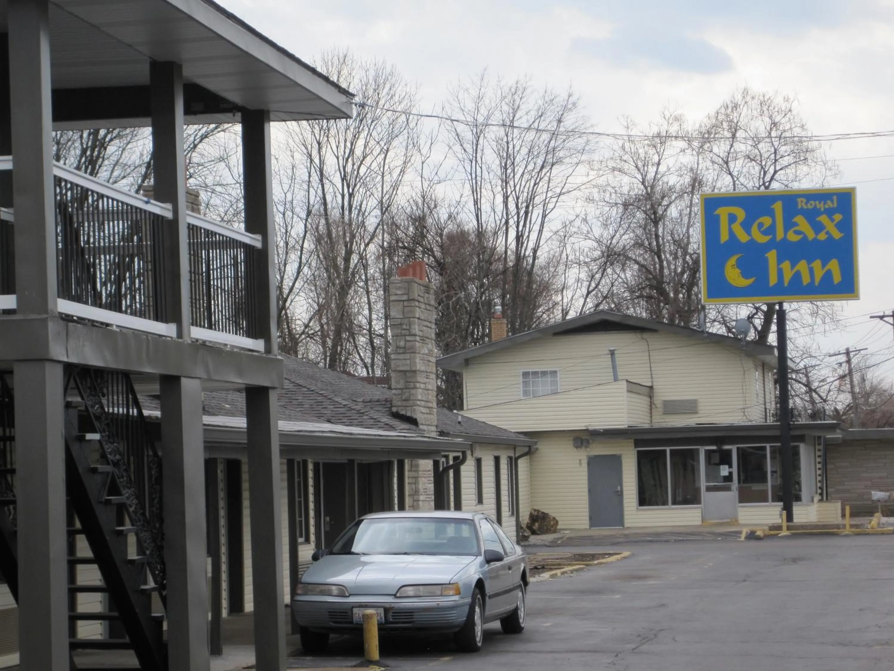 Day in Royal Relax Inn