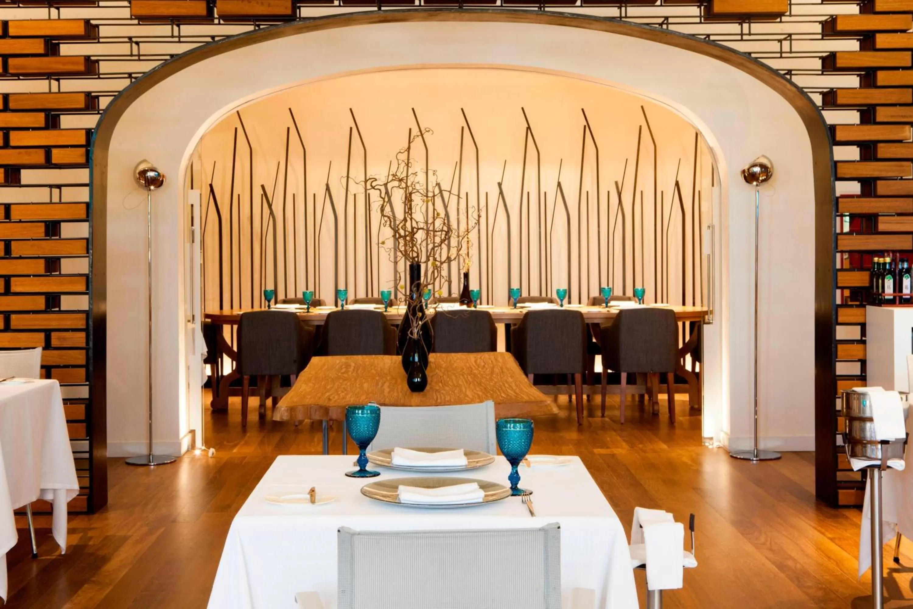 Restaurant/places to eat in Madrid Marriott Auditorium Hotel & Conference Center