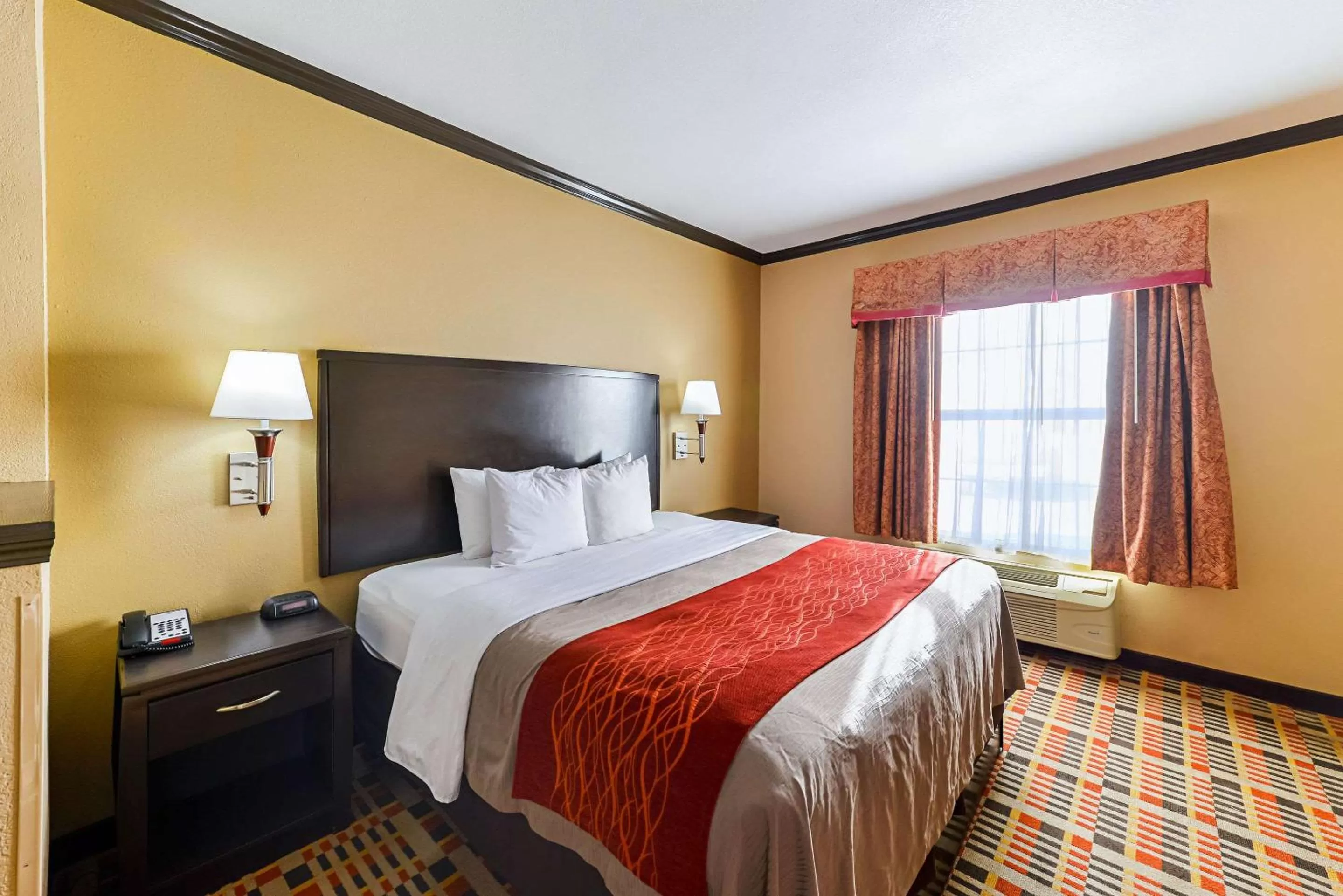 Photo of the whole room in Quality Inn & Suites Lubbock South