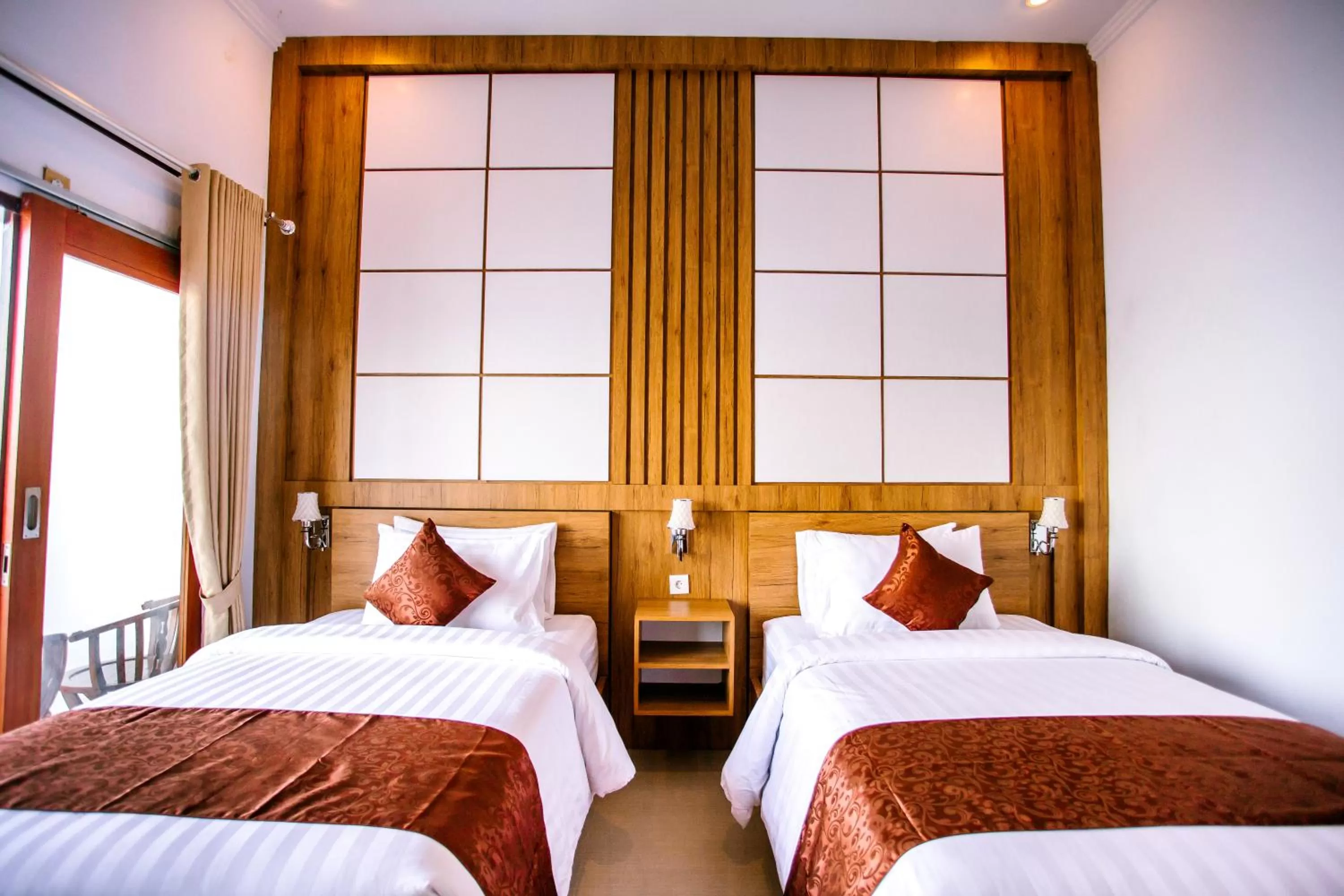 Grand Deluxe Twin Room with Ocean View in Samuh Sunset Nusa Penida by GenuineHost