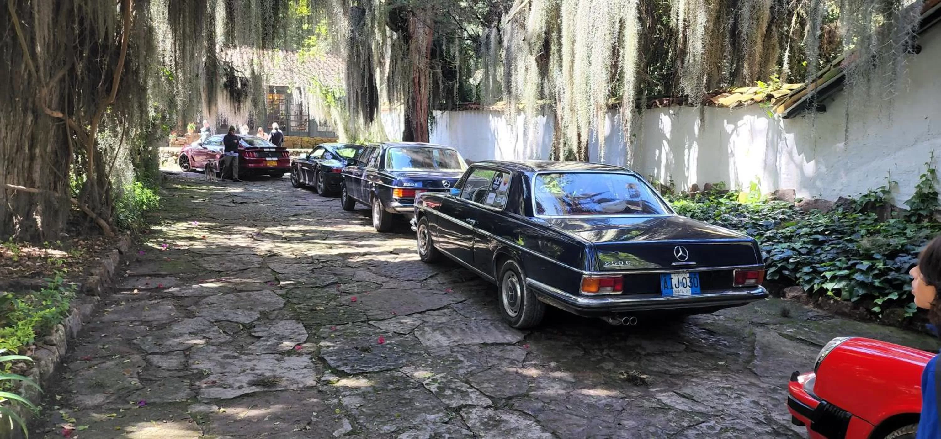 Parking in Hacienda Suescún - 300 Años de Historia