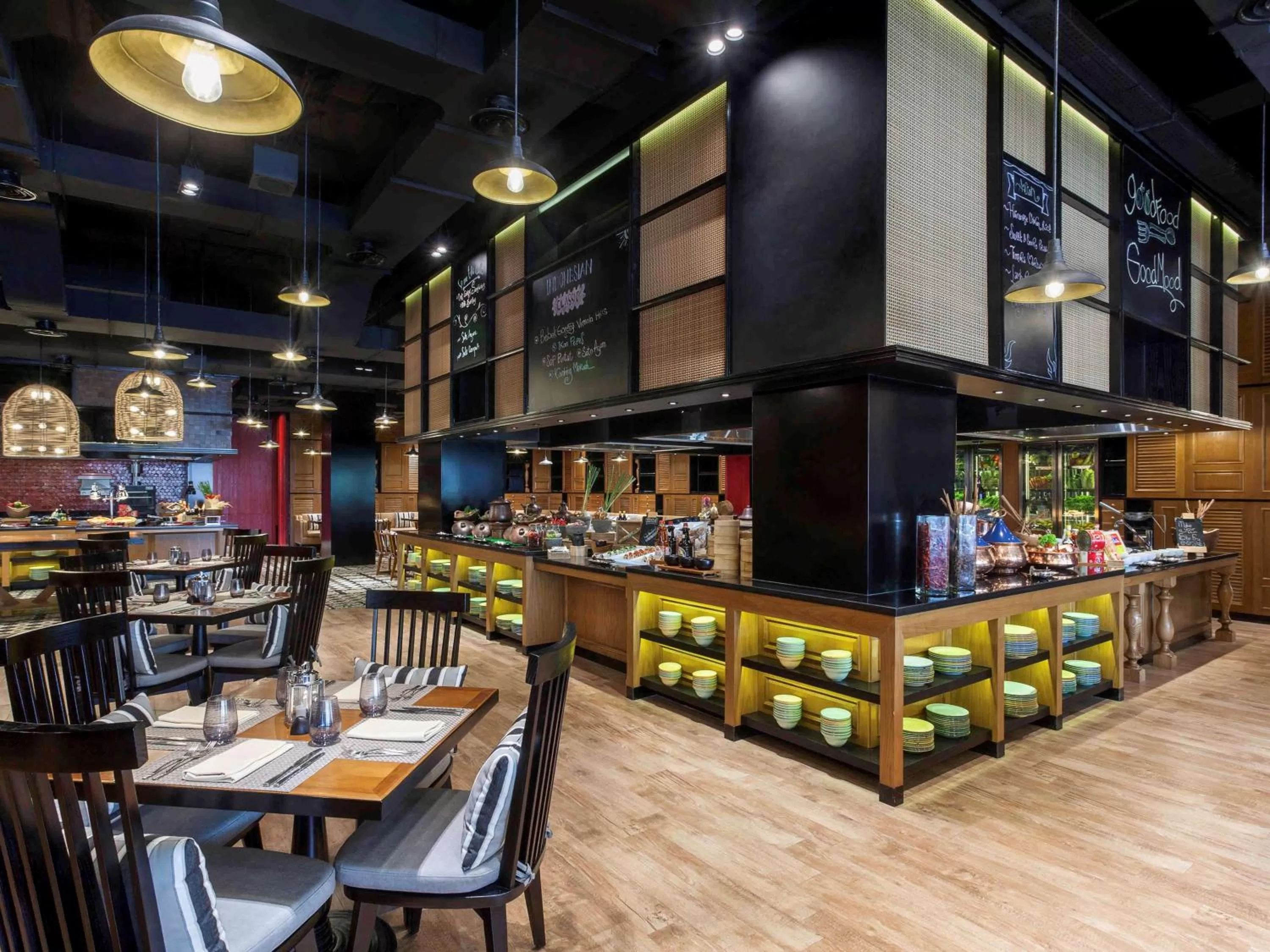 Restaurant/places to eat in Pullman Ciawi Vimala Hills Resort