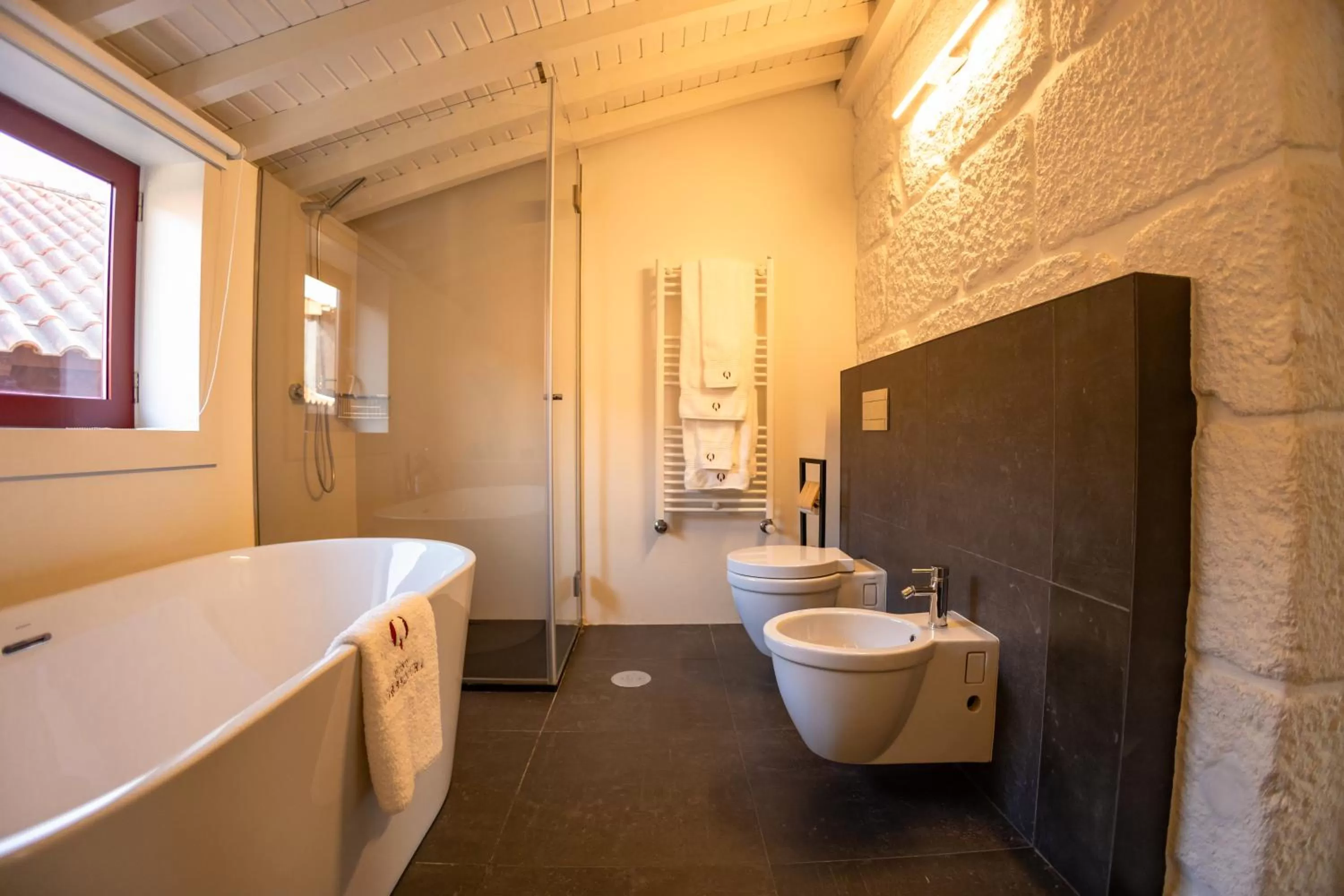 Bathroom in Quinta da Corredoura, Hotel Rural