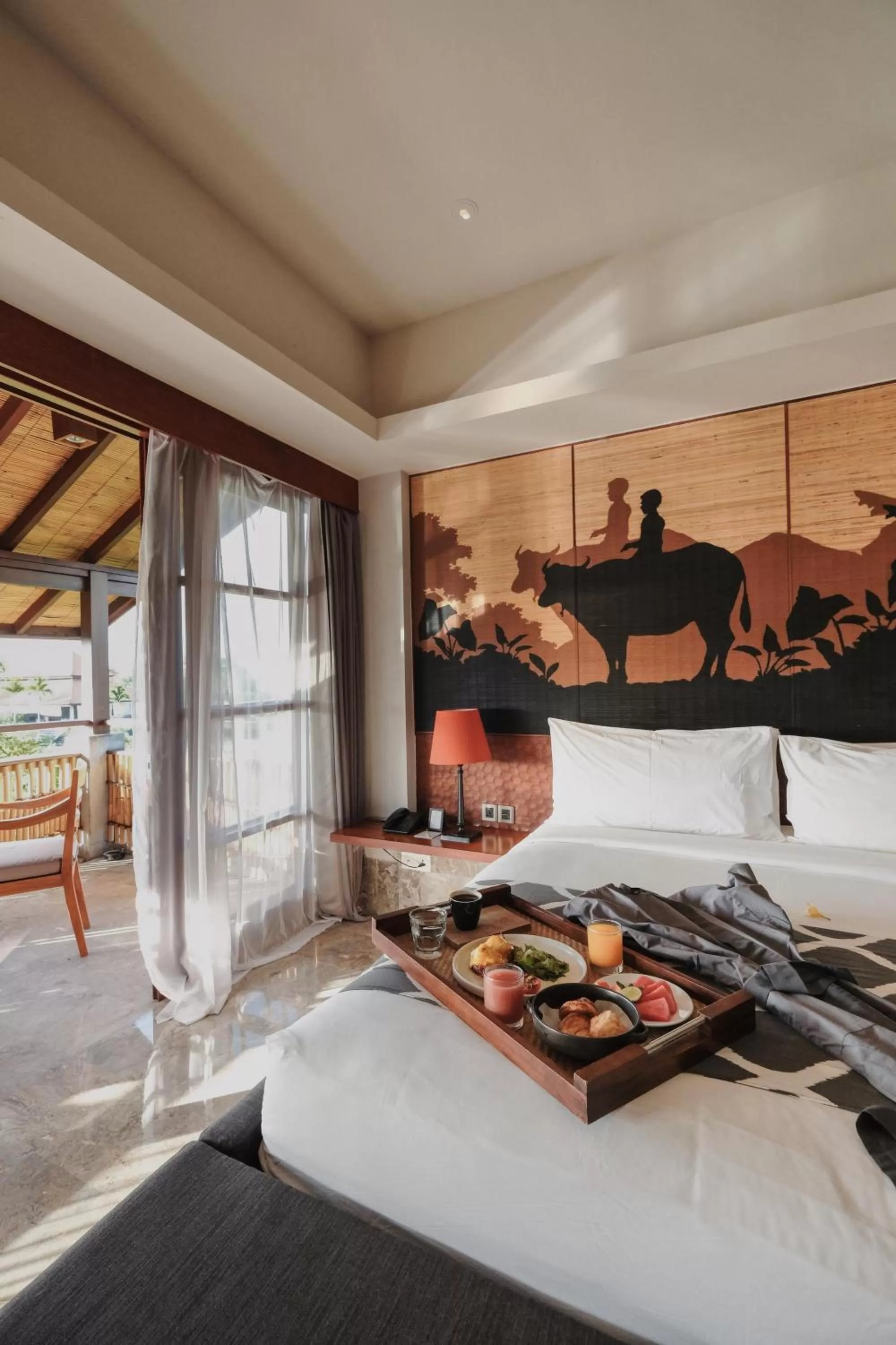 room service, Bed in Alaya Resort Ubud