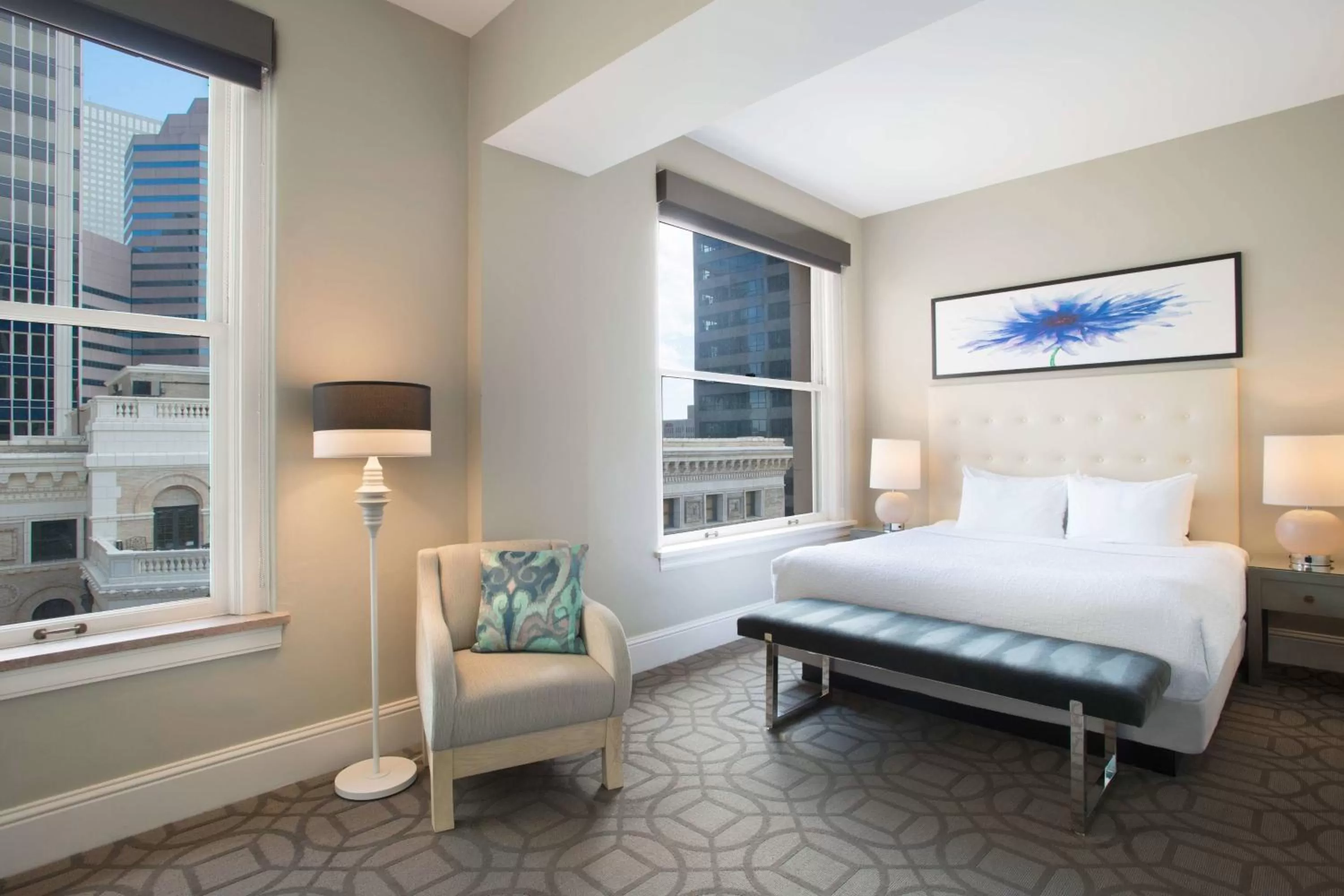 Photo of the whole room, Bed in Magnolia Hotel Denver, a Tribute Portfolio Hotel