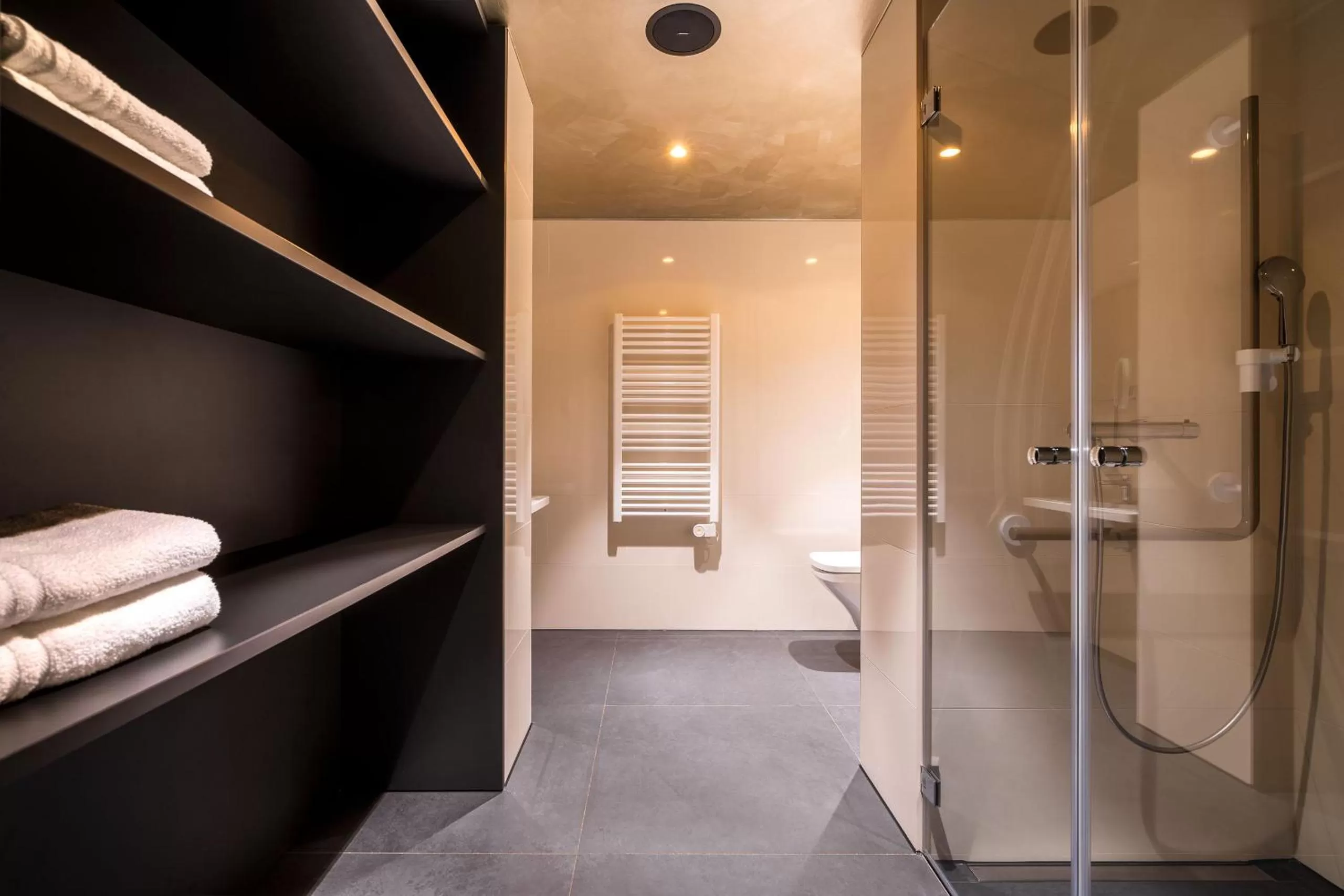 Bathroom in Laurichhof