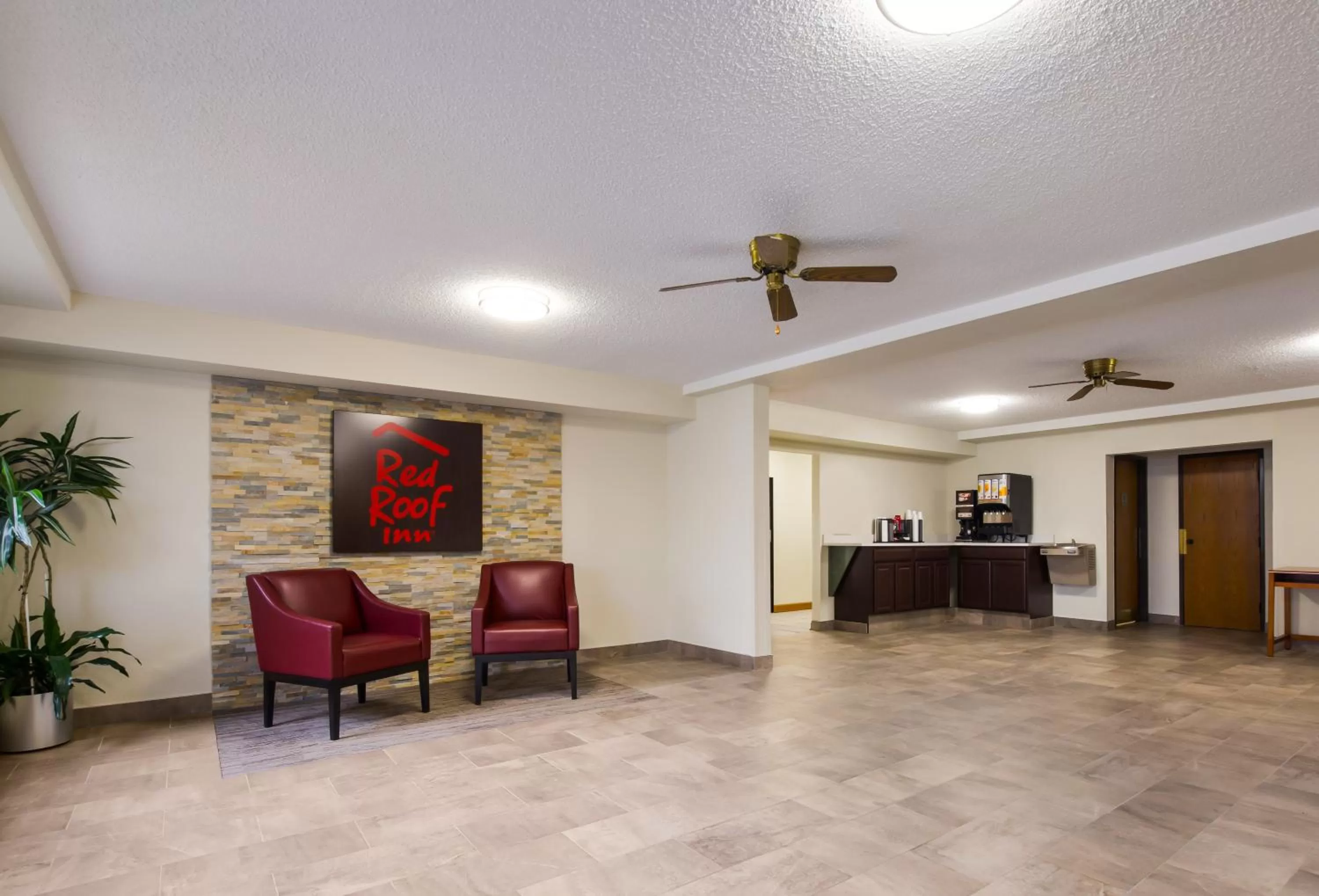 Lobby or reception in Red Roof Inn Lawrenceburg