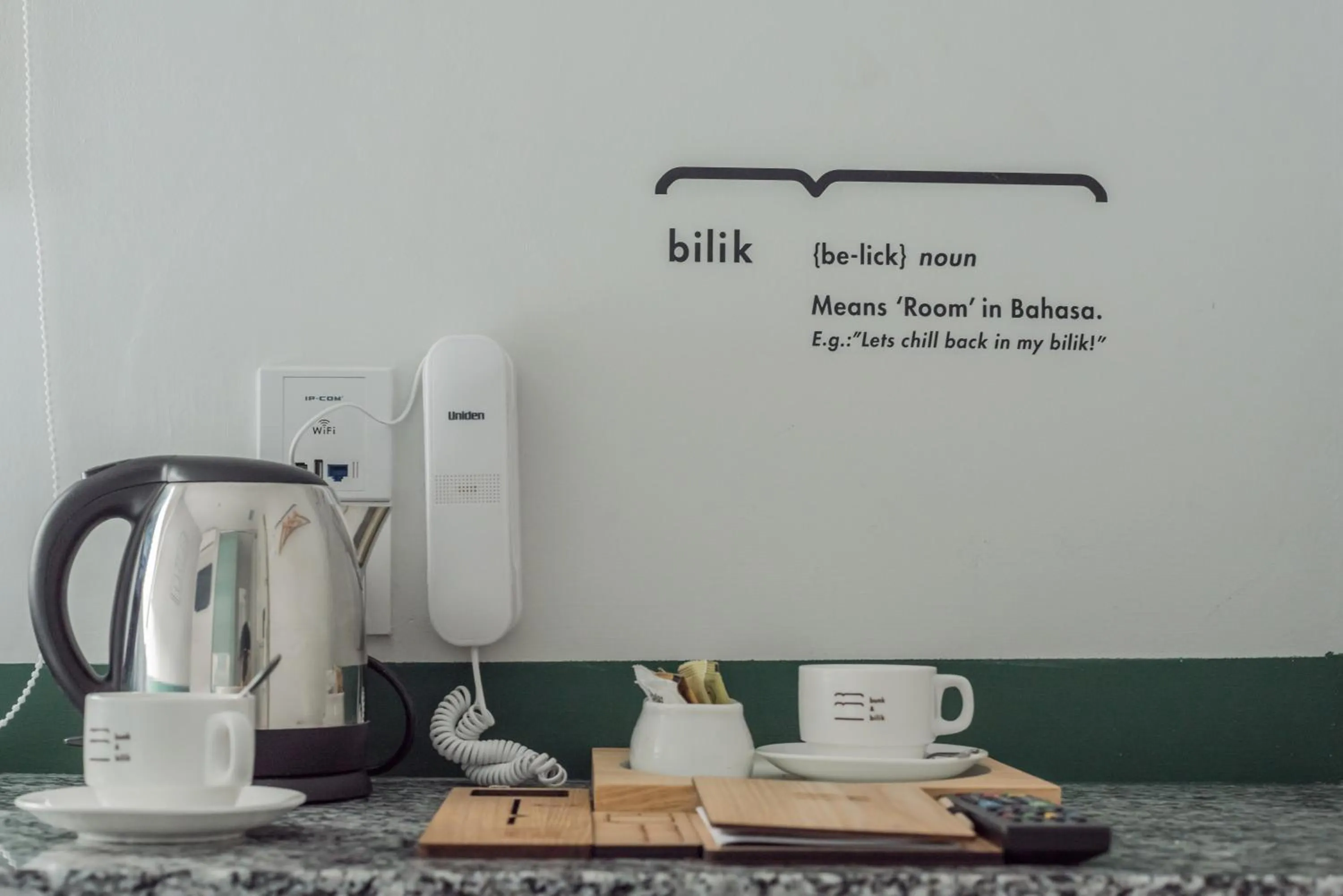 Coffee/tea facilities in Bunk & Bilik Hotel Jalan Ipoh