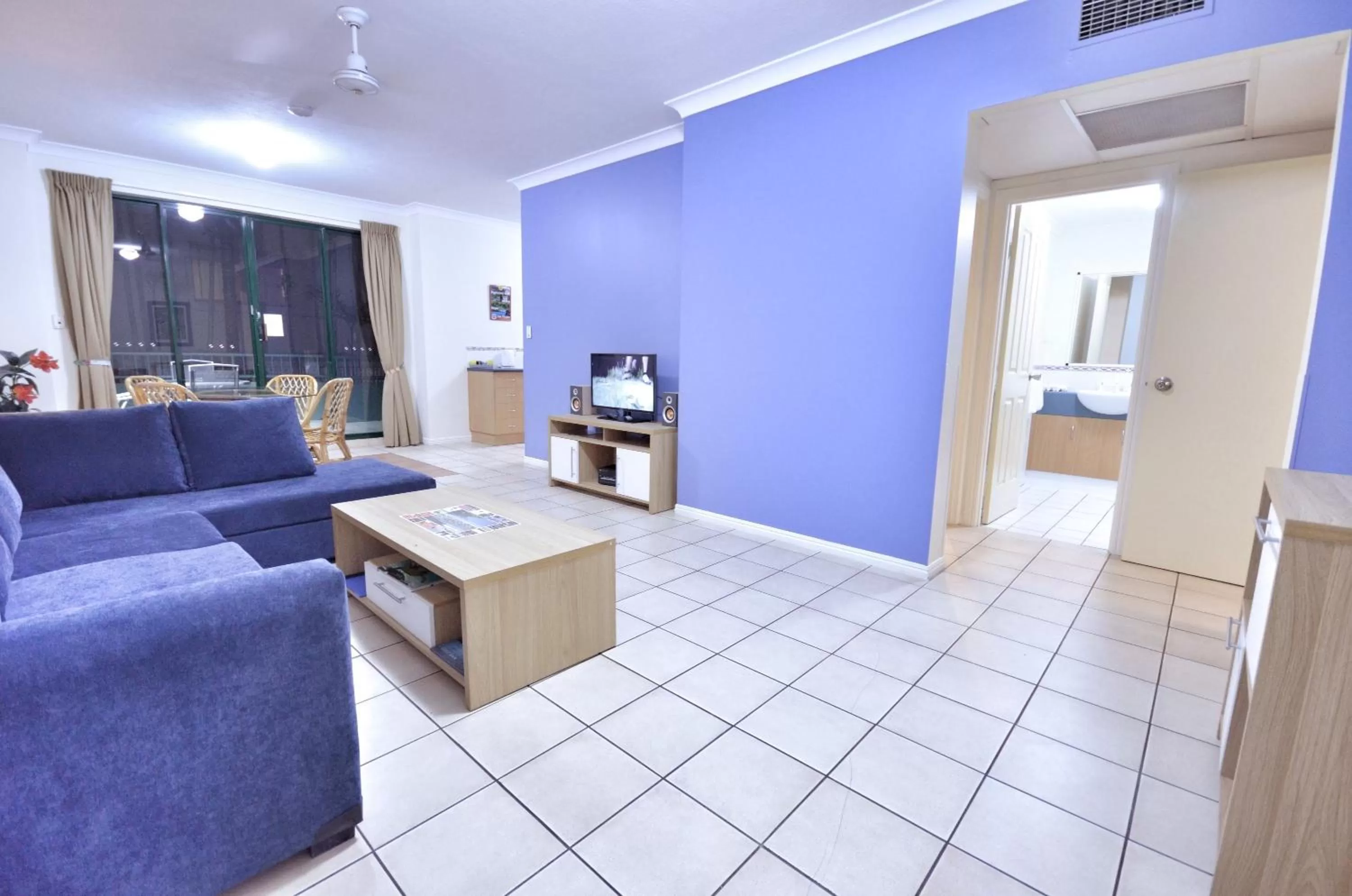 Living room in Grosvenor in Cairns