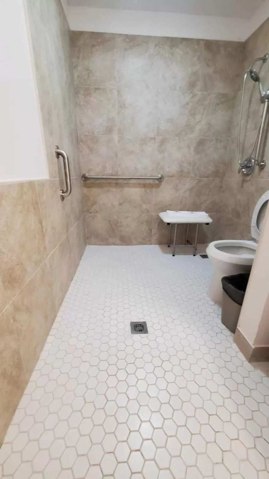 Bathroom in Crestview Inn