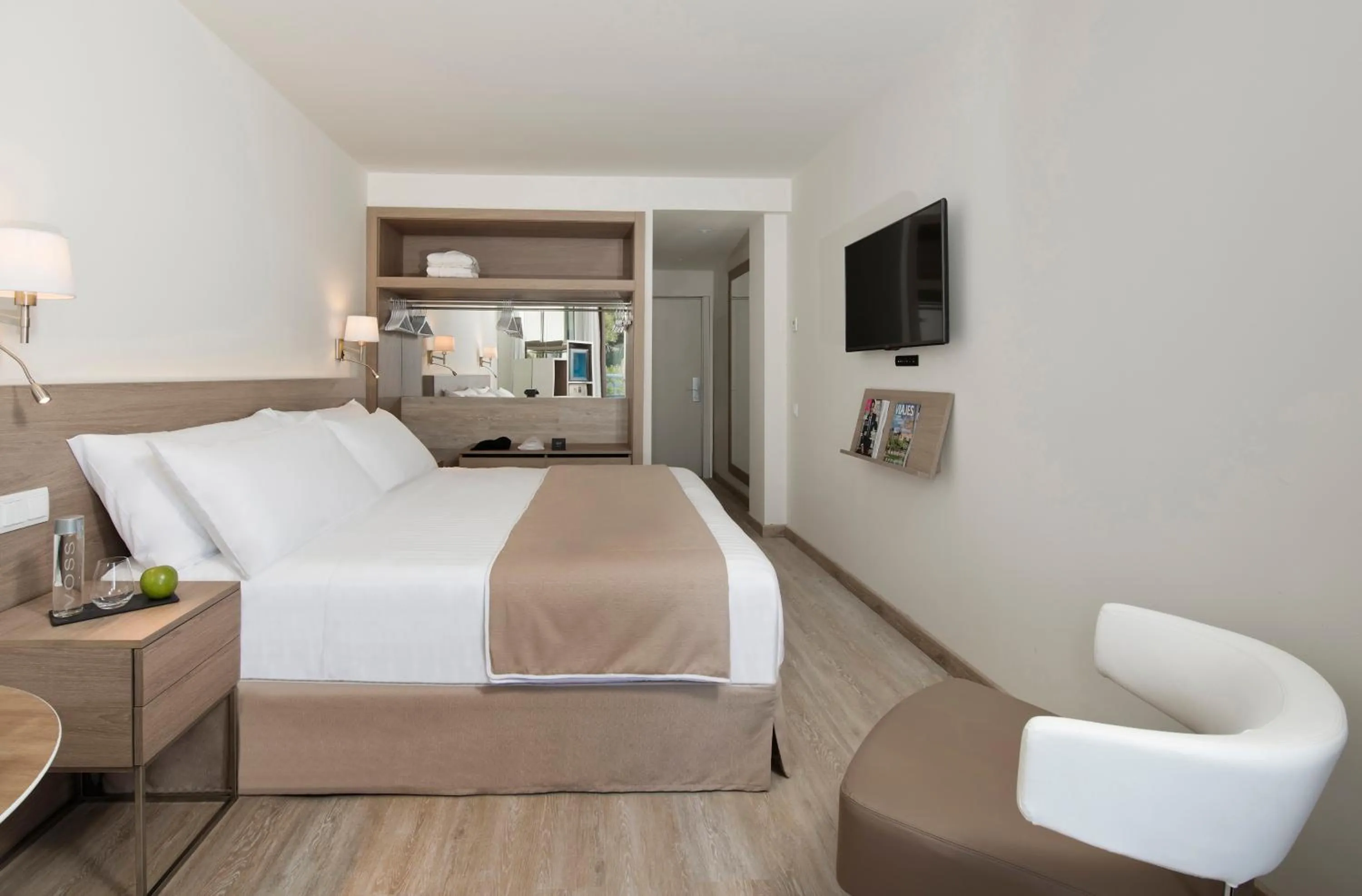 Bed in Meliá Cala Galdana