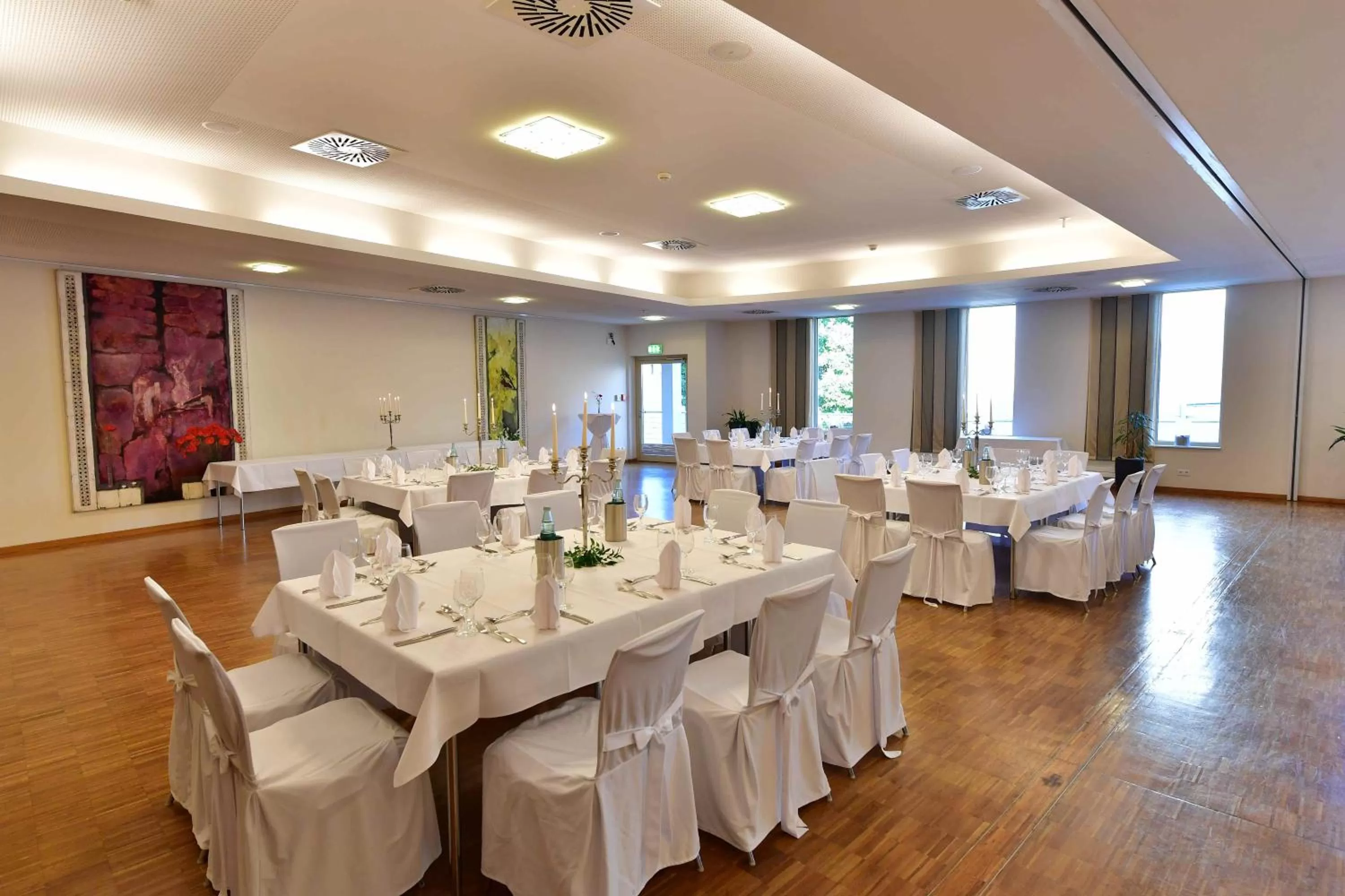 Banquet/Function facilities in Hotel Aspethera