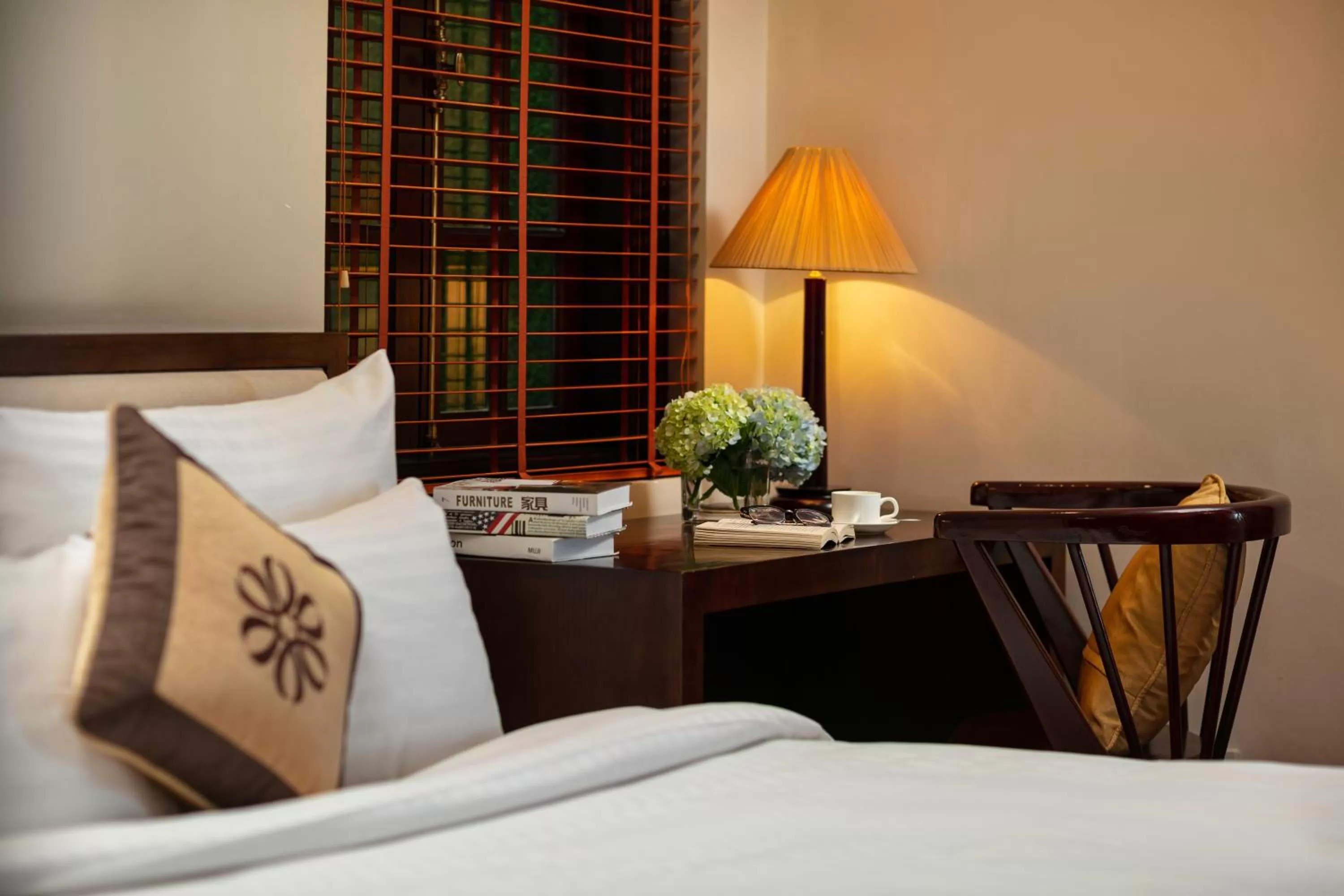 Seating area, Bed in Midori Boutique Hotel