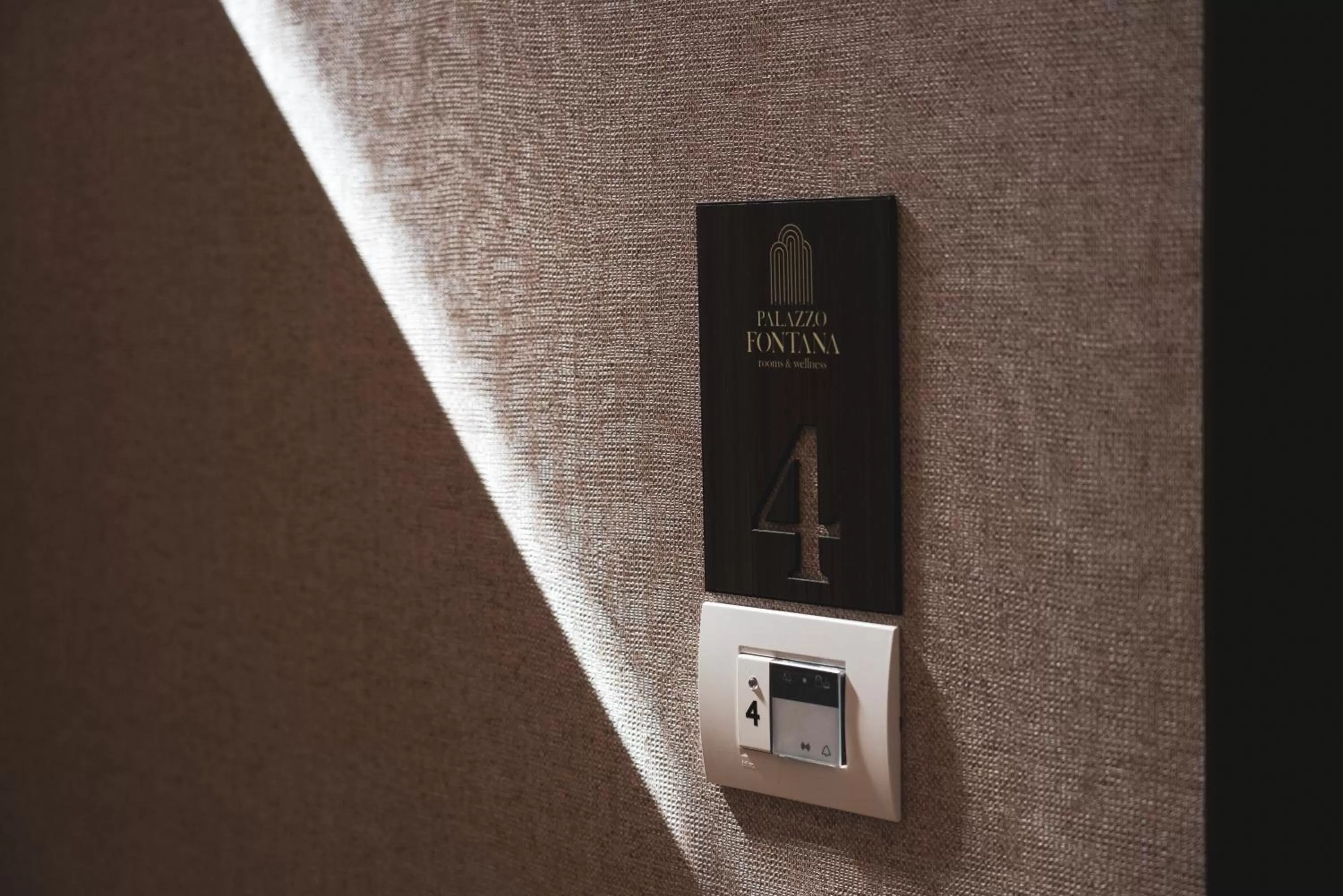 Bedroom in Palazzo Fontana