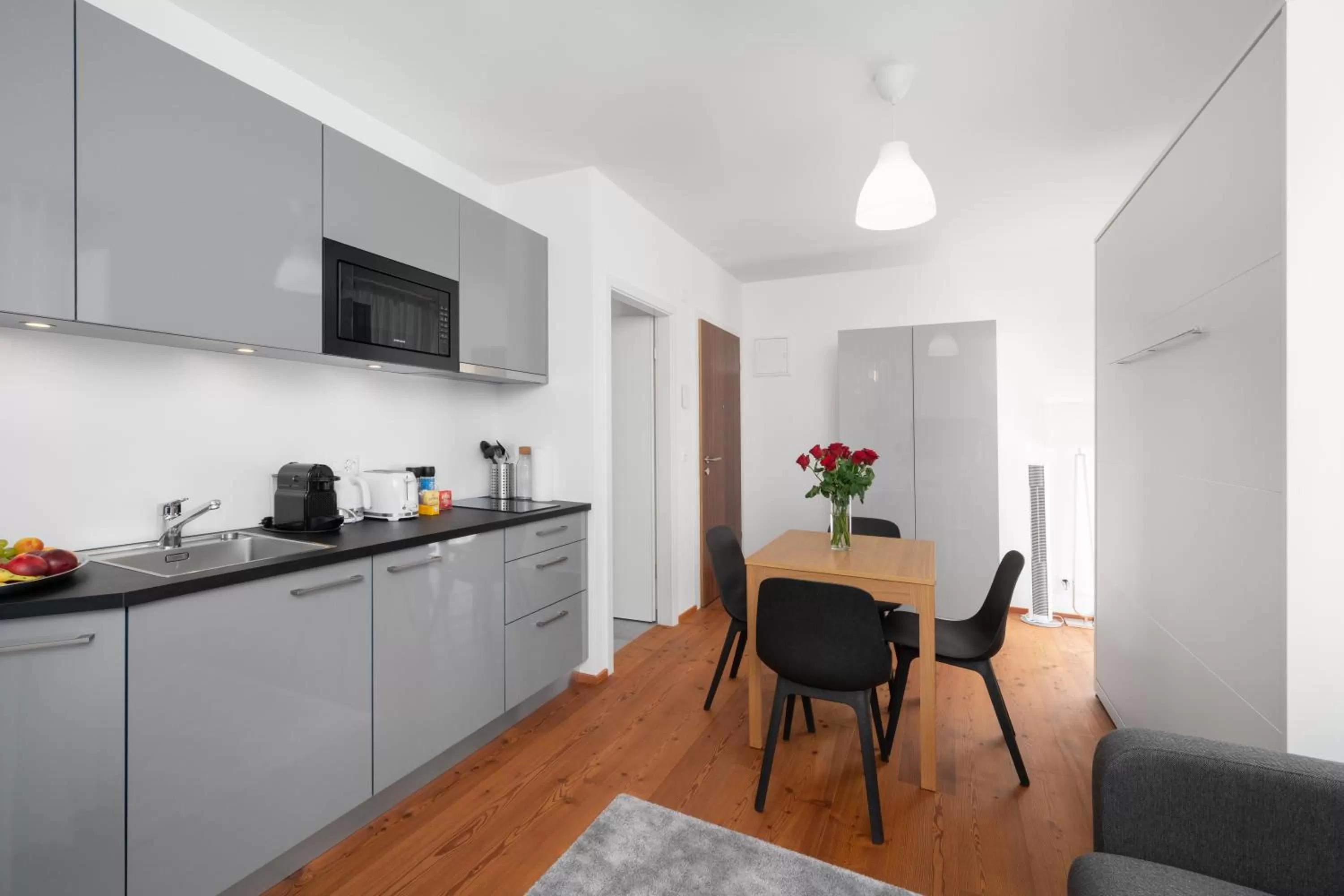 Kitchen or kitchenette, Kitchen/Kitchenette in The Studios Montreux - Swiss Hotel Apartments