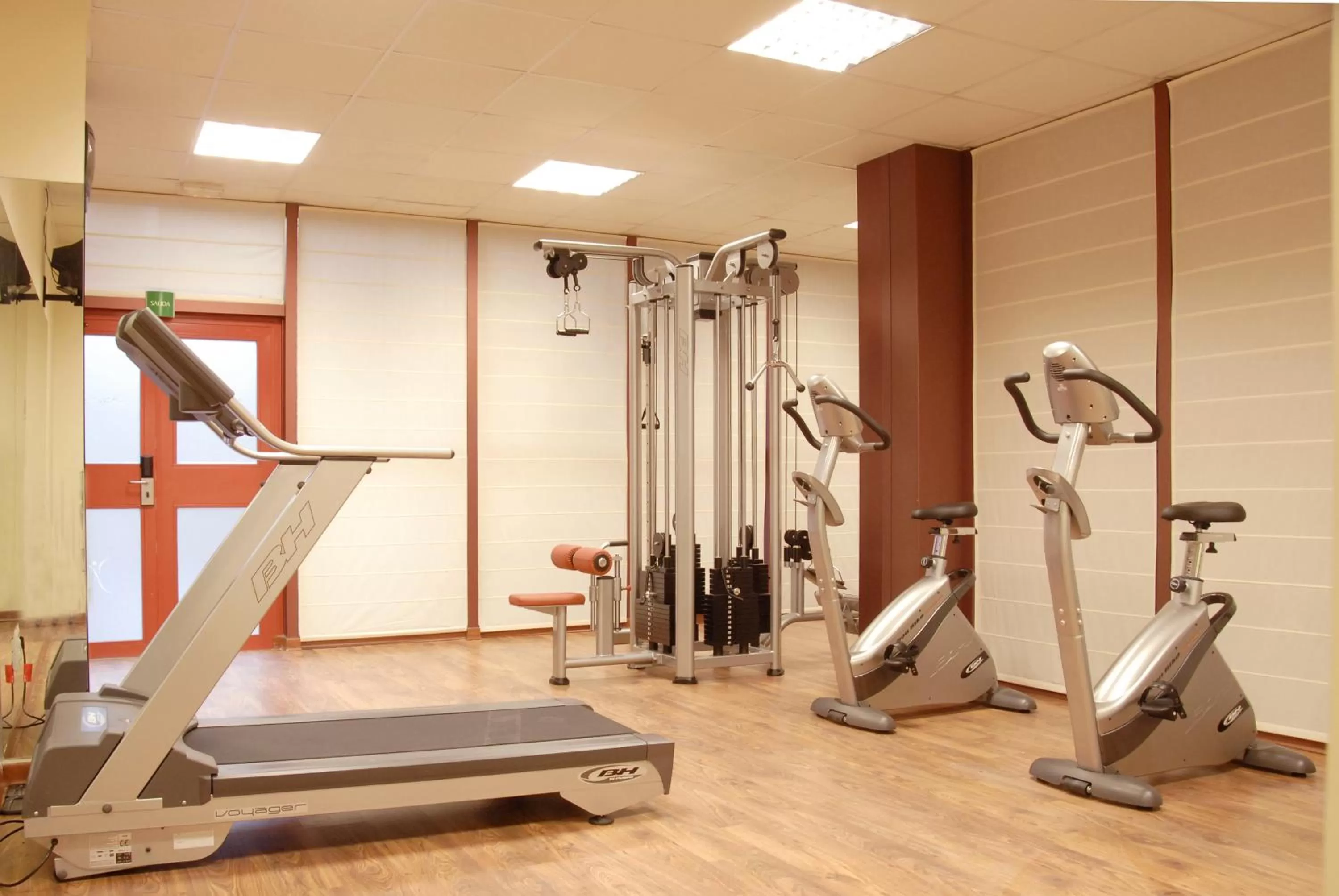 Fitness centre/facilities in Silken Puerta Madrid