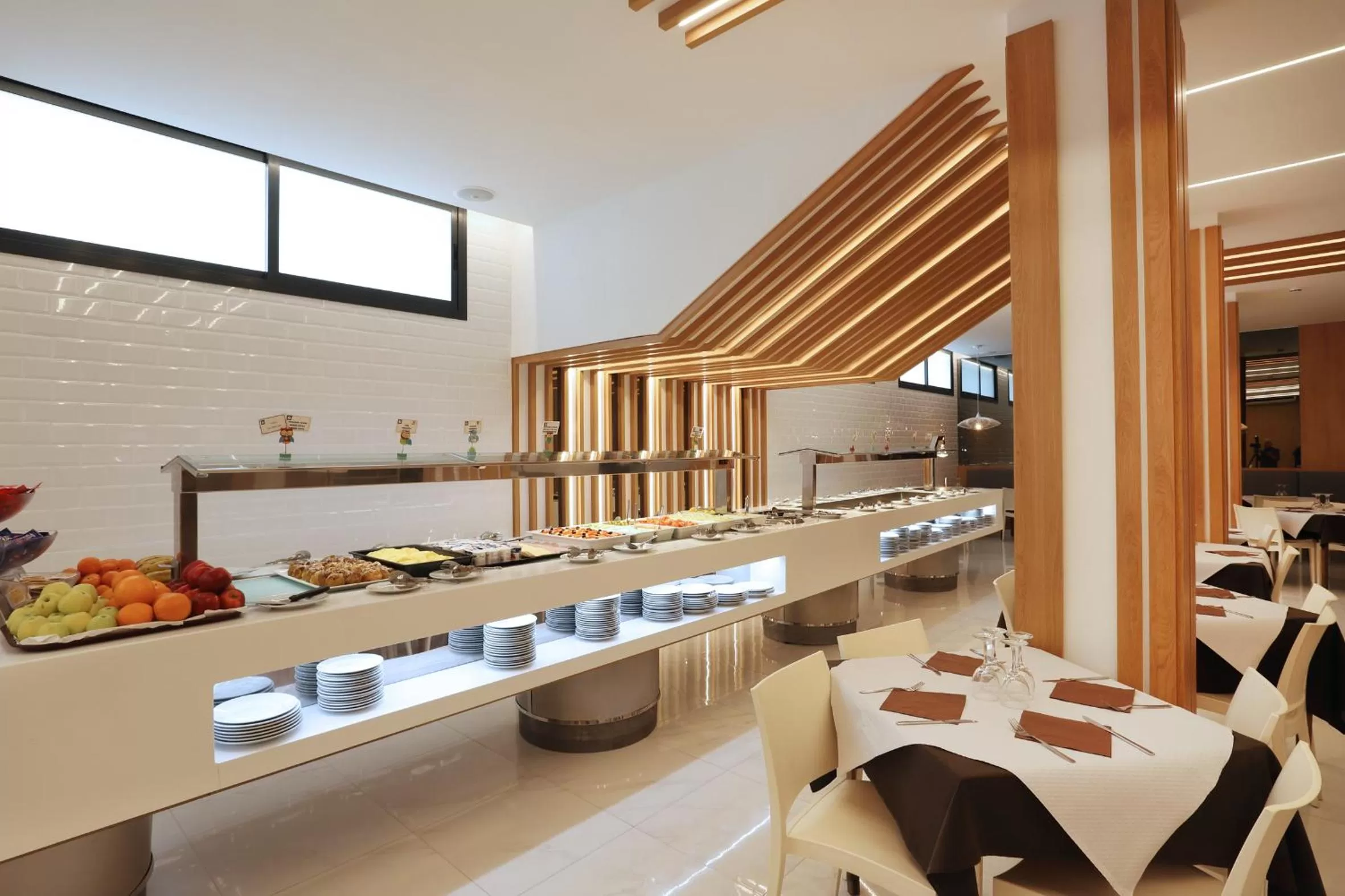 Restaurant/places to eat in Hotel Brasil