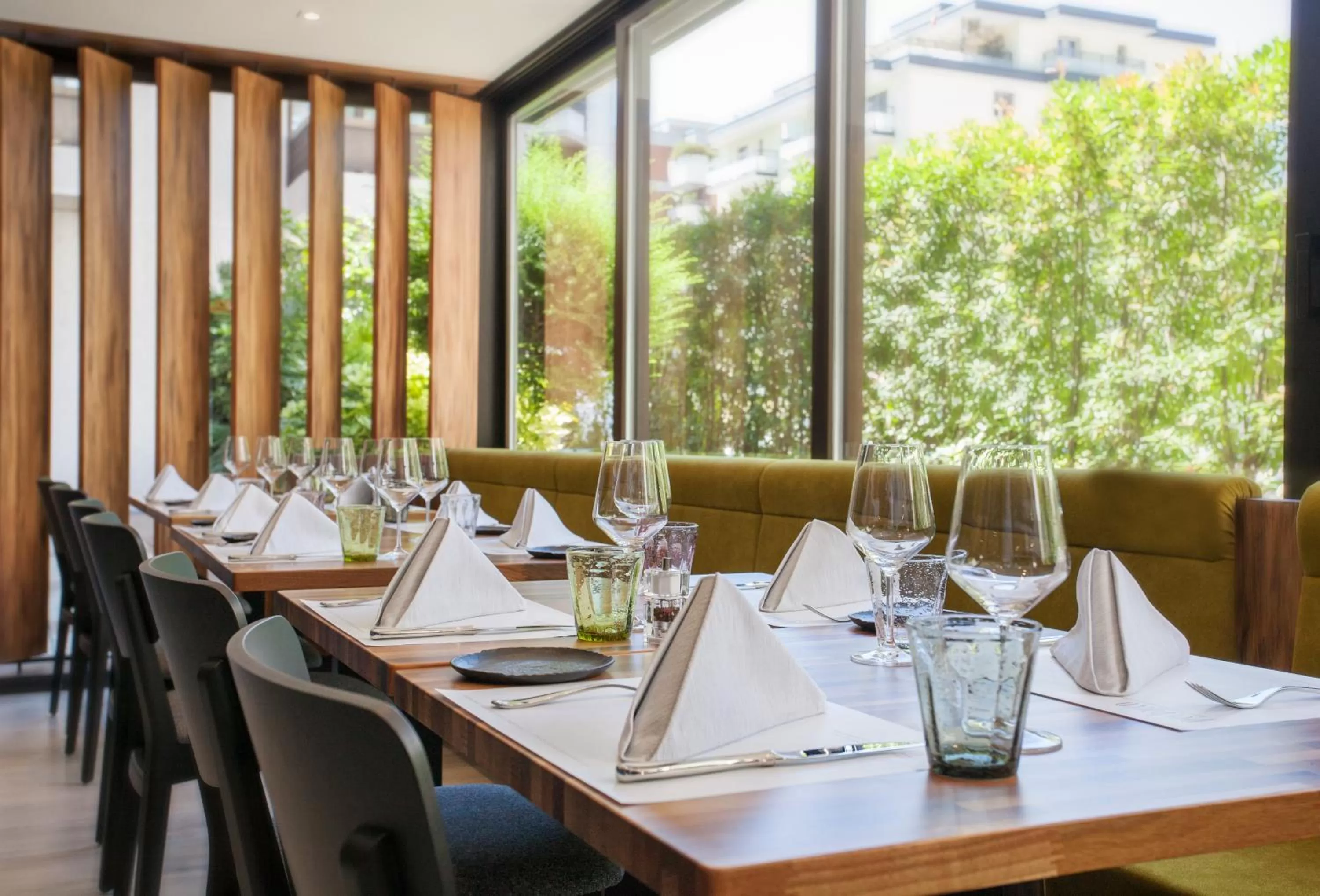 Restaurant/places to eat in Hotel City Locarno