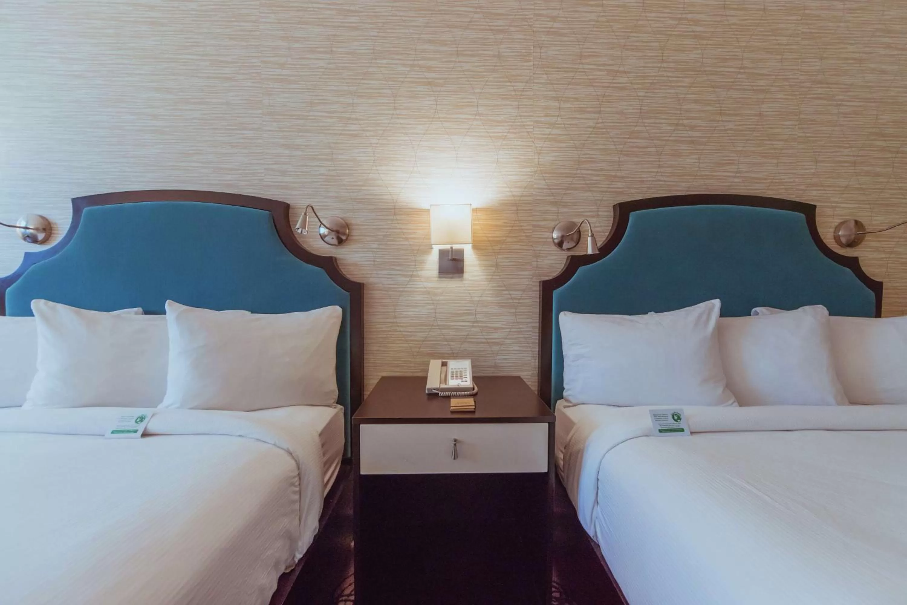 Bed in Hotel Skyler Syracuse, Tapestry Collection by Hilton