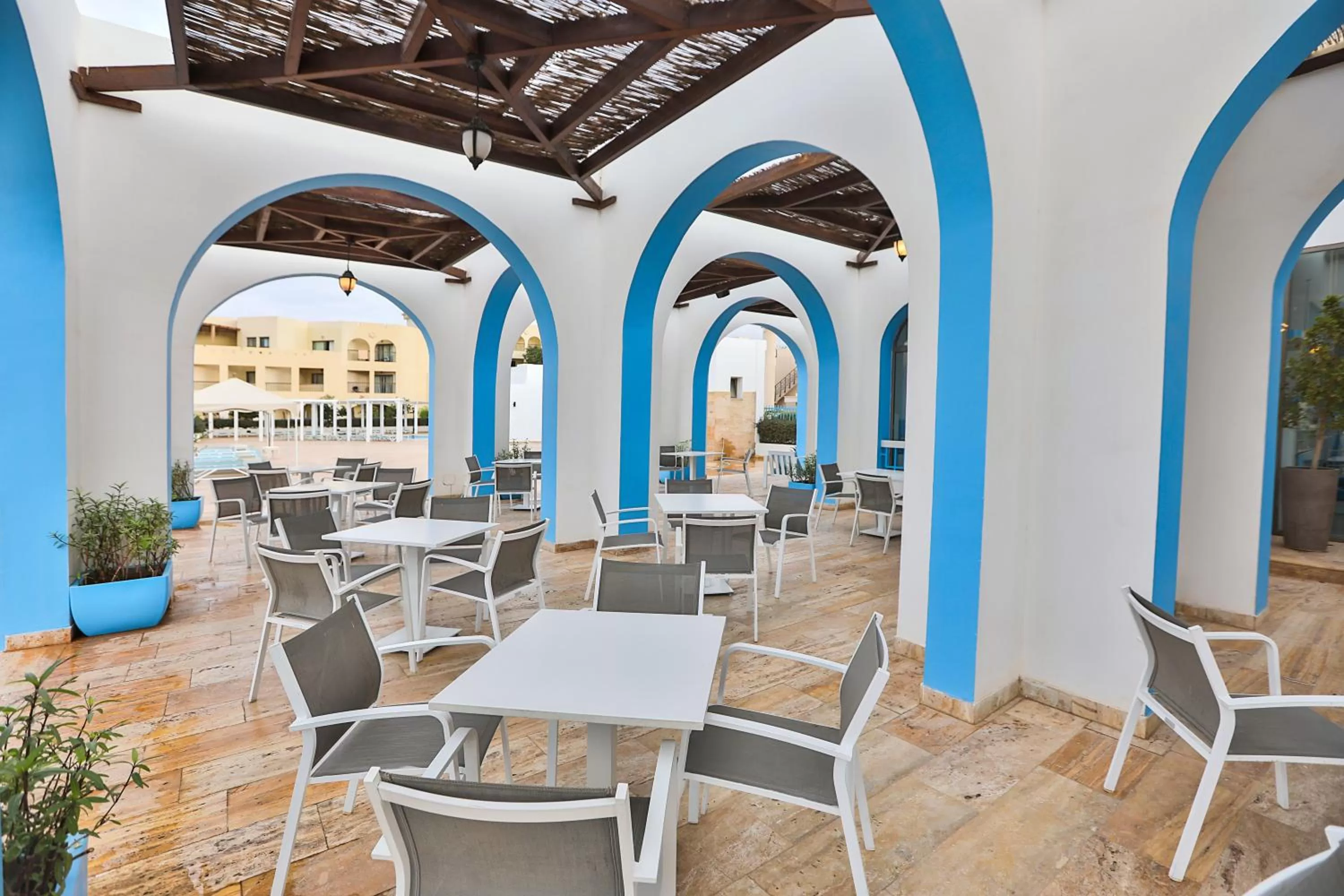 Restaurant/places to eat in Tala Bay Residence - Families Only