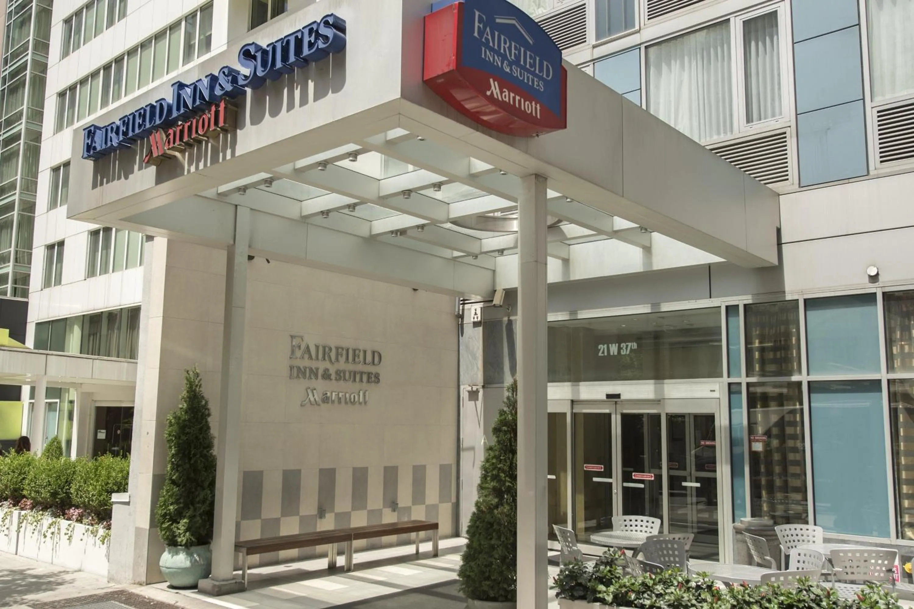 Property building in Fairfield Inn & Suites by Marriott New York Manhattan/Fifth Avenue