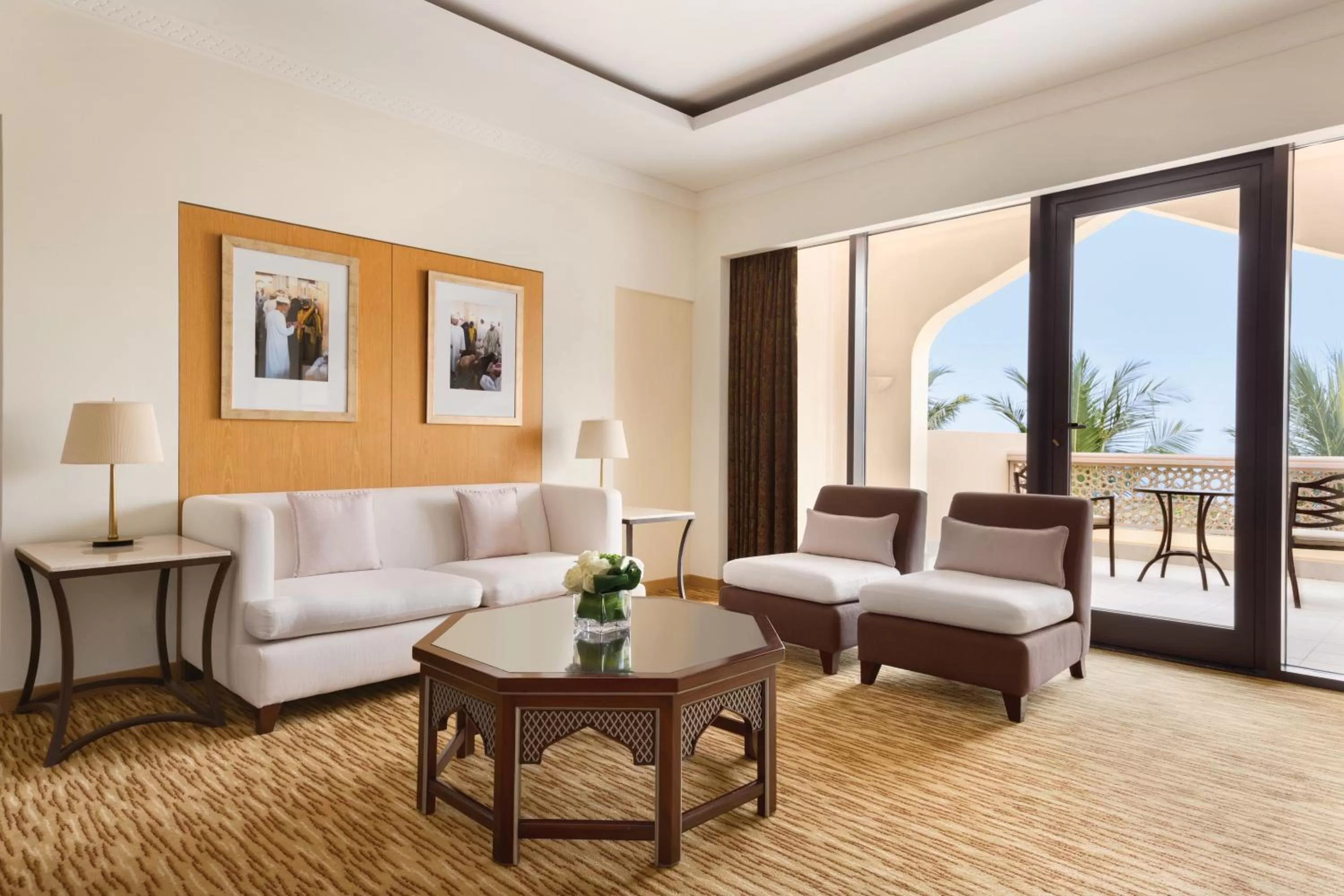 Living room in Shangri-La Barr Al Jissah, Muscat