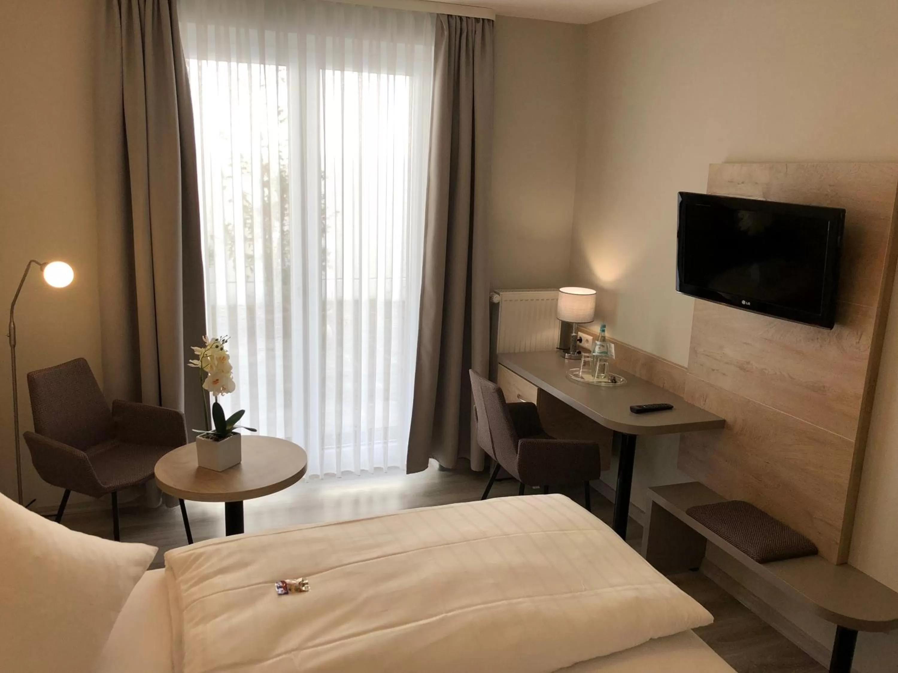 Photo of the whole room, Bed in Hotel Traumblick