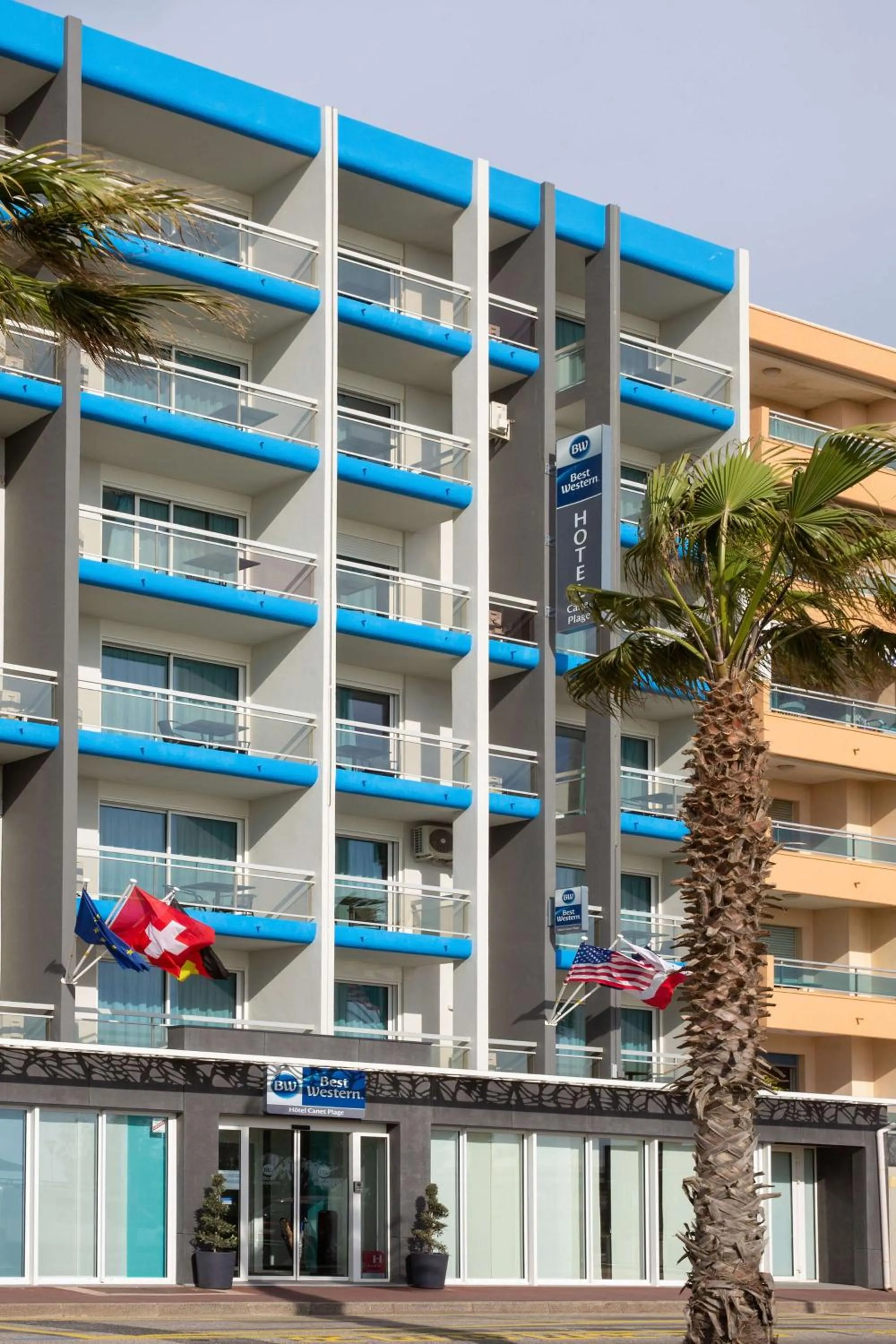 Property building in Best Western Plus Hotel Canet-Plage