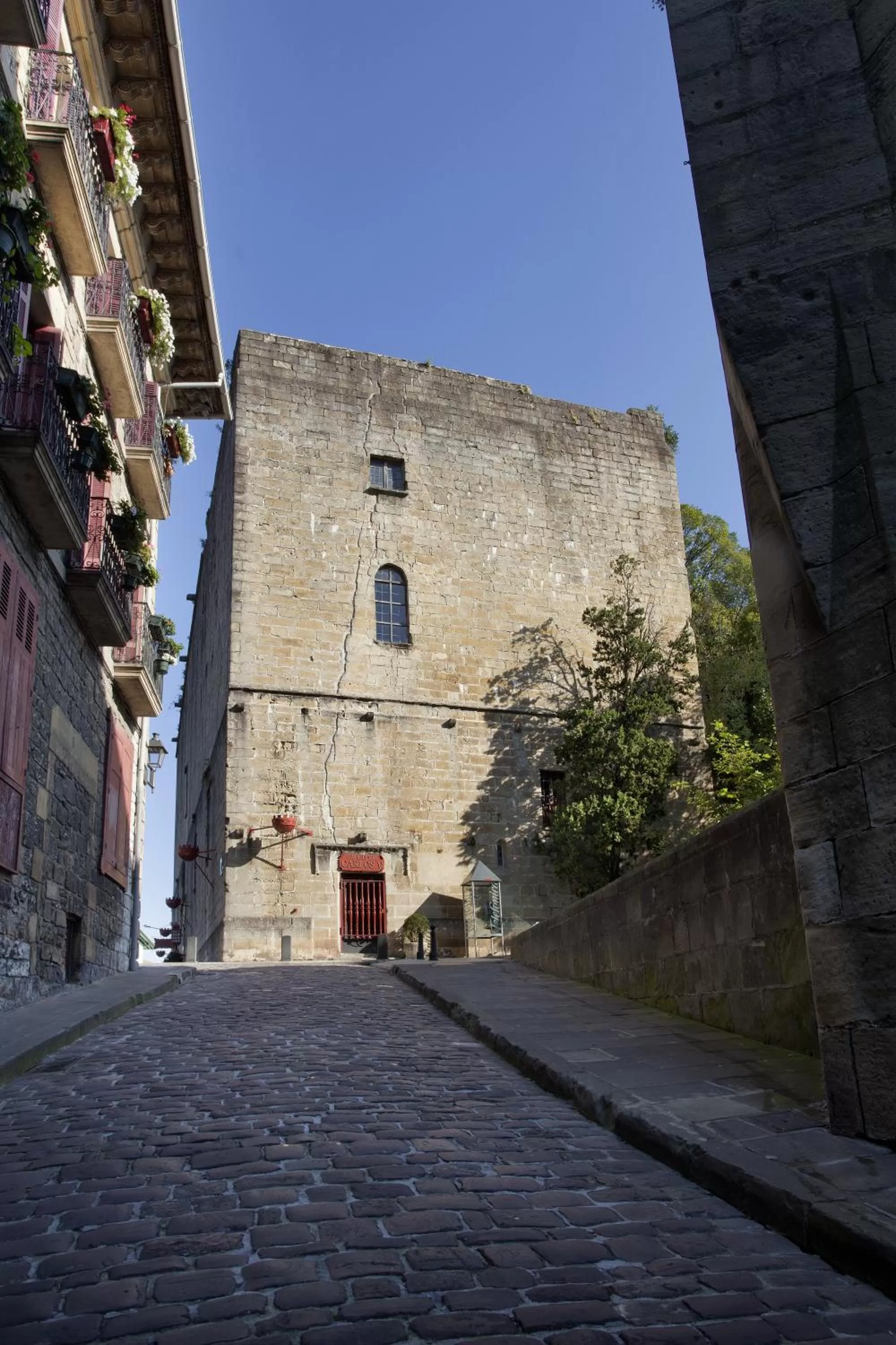 Area and facilities in Parador de Hondarribia