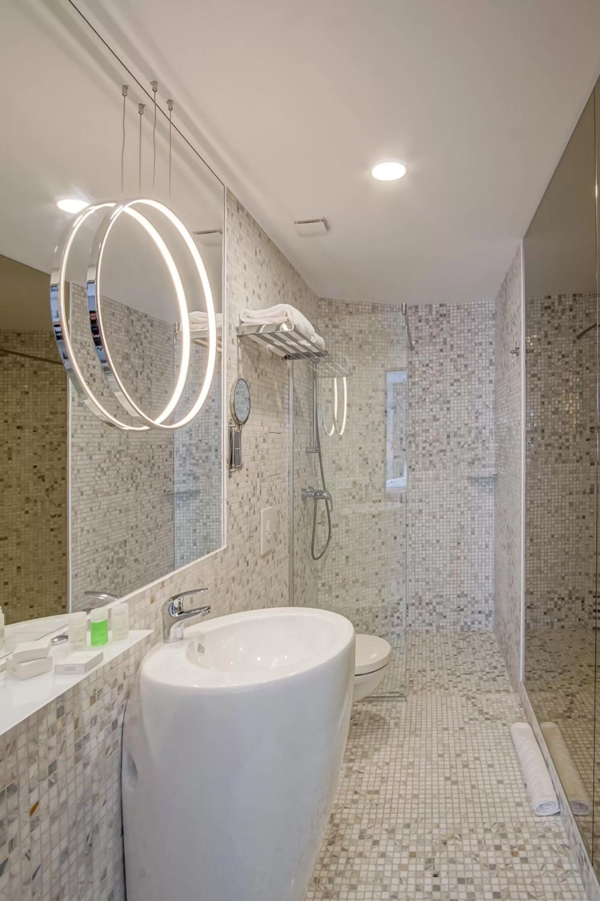 Bathroom in Filitti Boutique Hotel