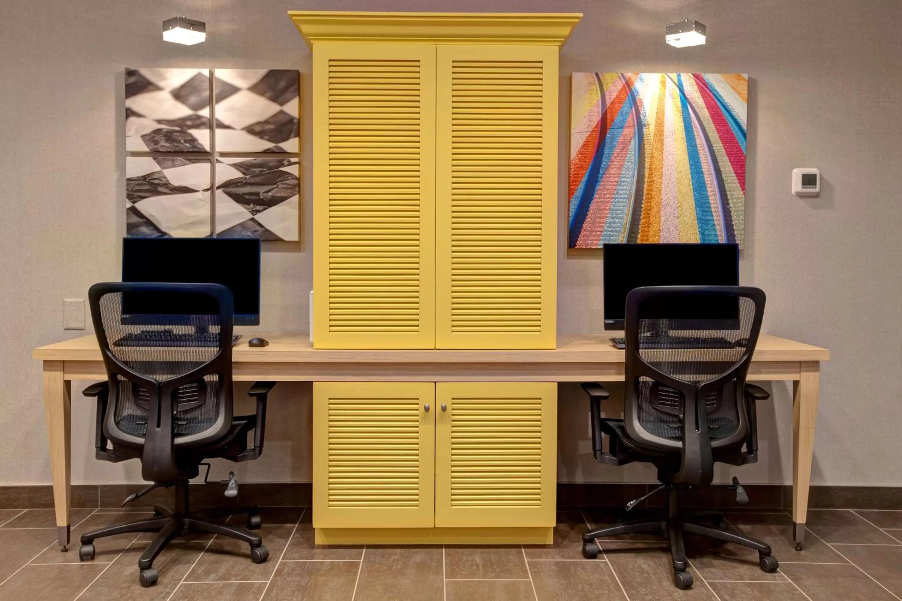 Lobby or reception in Home2 Suites By Hilton Carmel Indianapolis