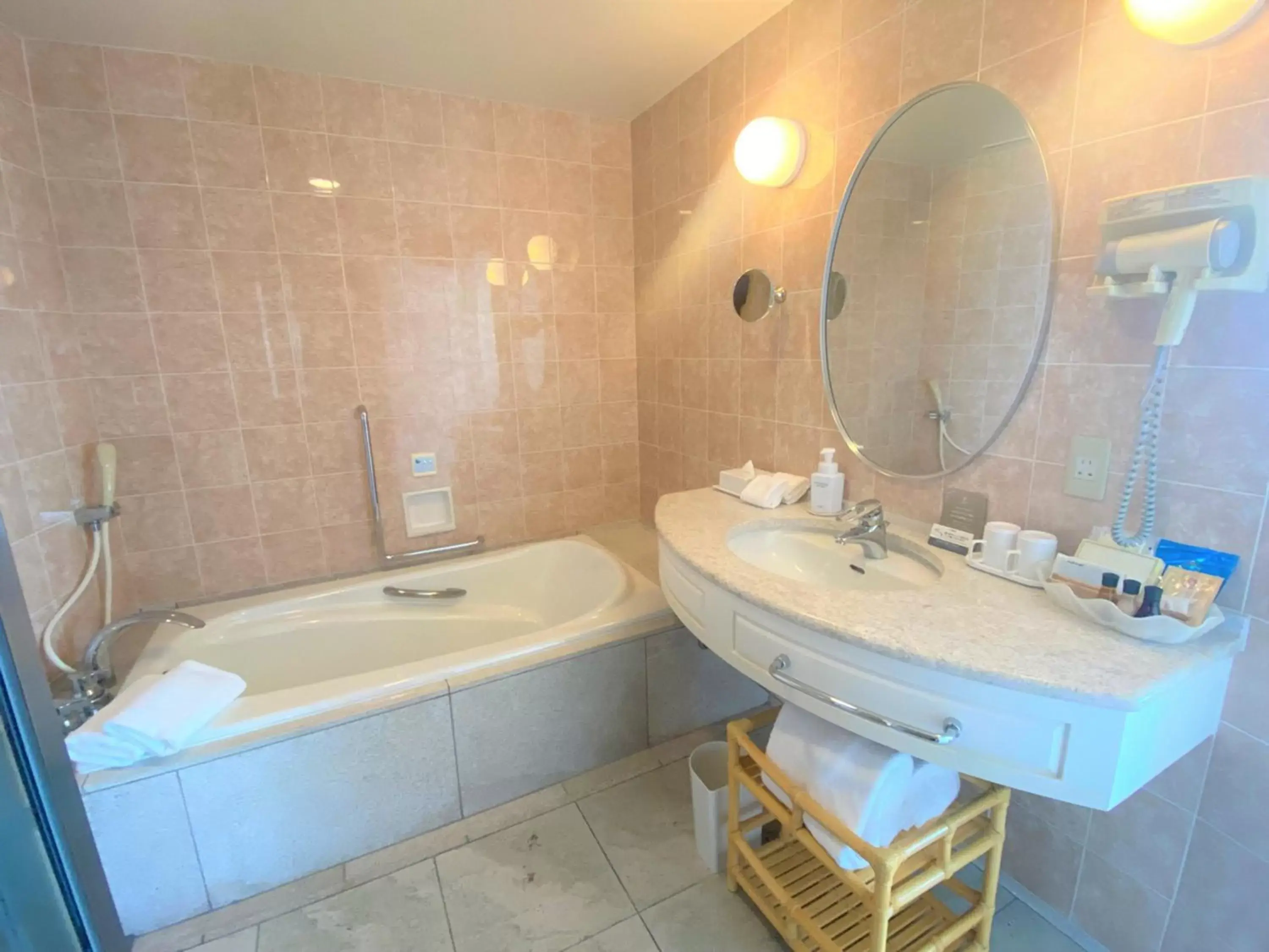 Deluxe Twin Room - single occupancy - Smoking in Sapporo Prince Hotel Deluxe Twin Room - single occupancy - Smoking in Sapporo Prince Hotel