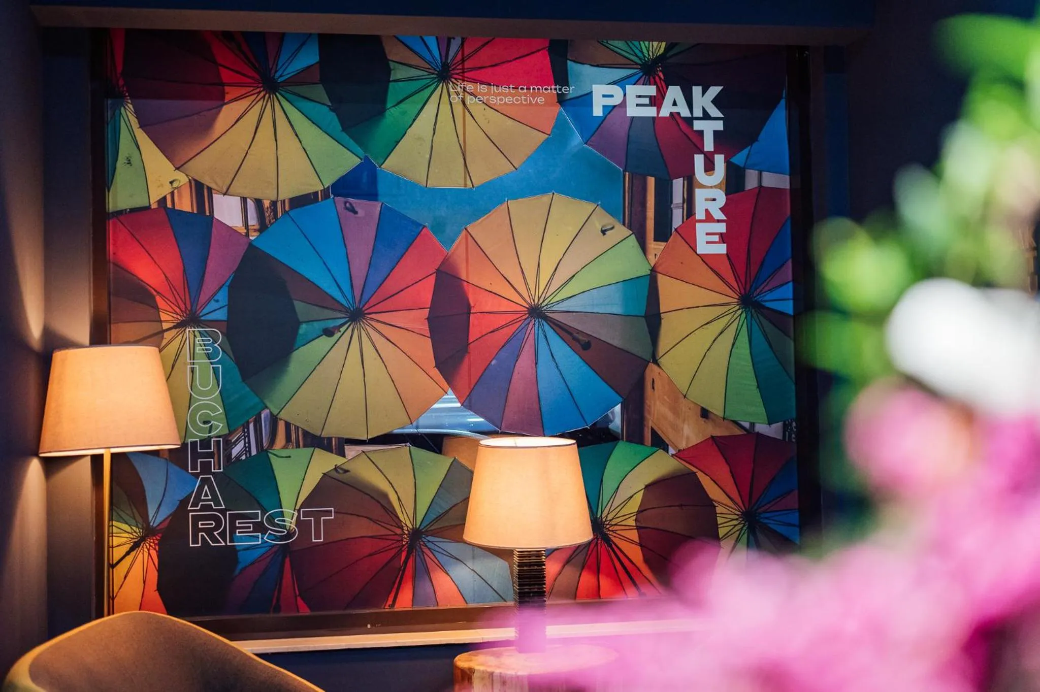 Decorative detail in Peakture Hotel