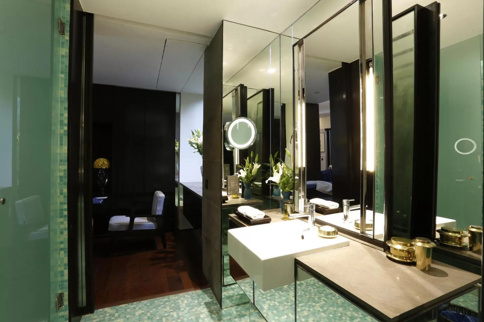 Bathroom in The Lodhi – A member of The Leading Hotels Of The World