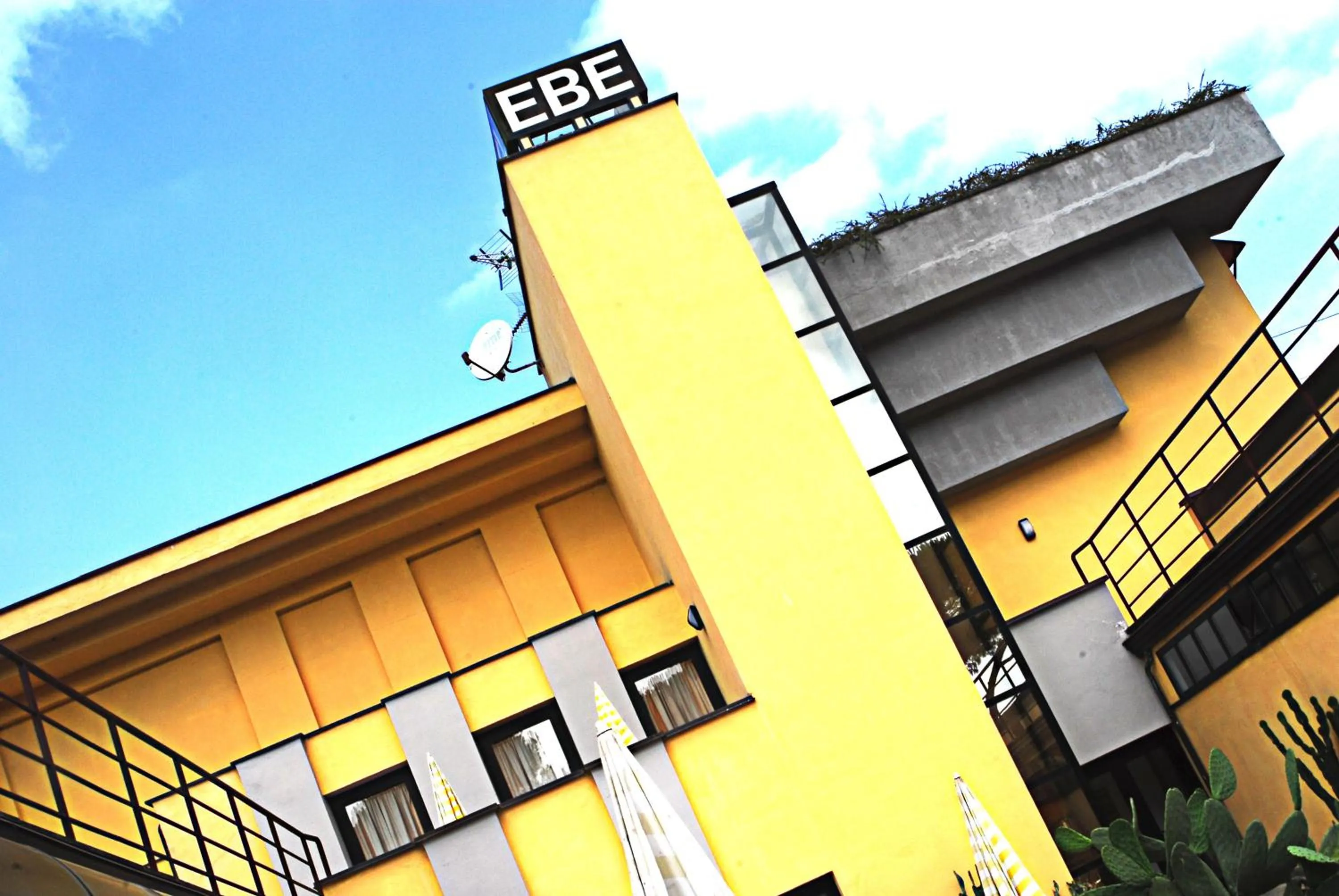Hotel Ebe