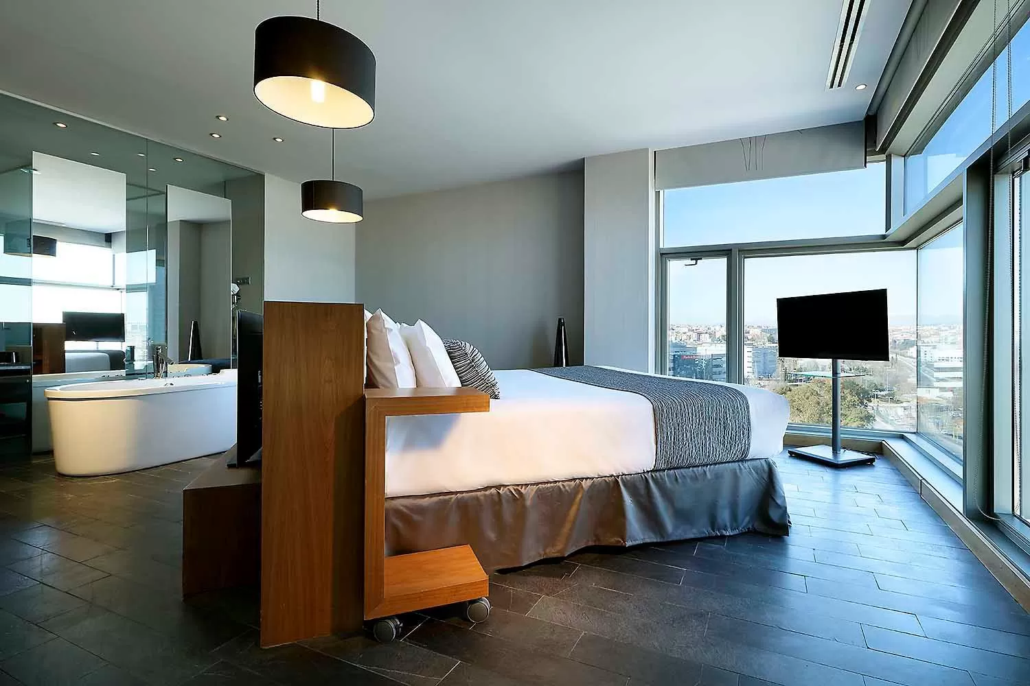 Bed in Eurostars Madrid Congress