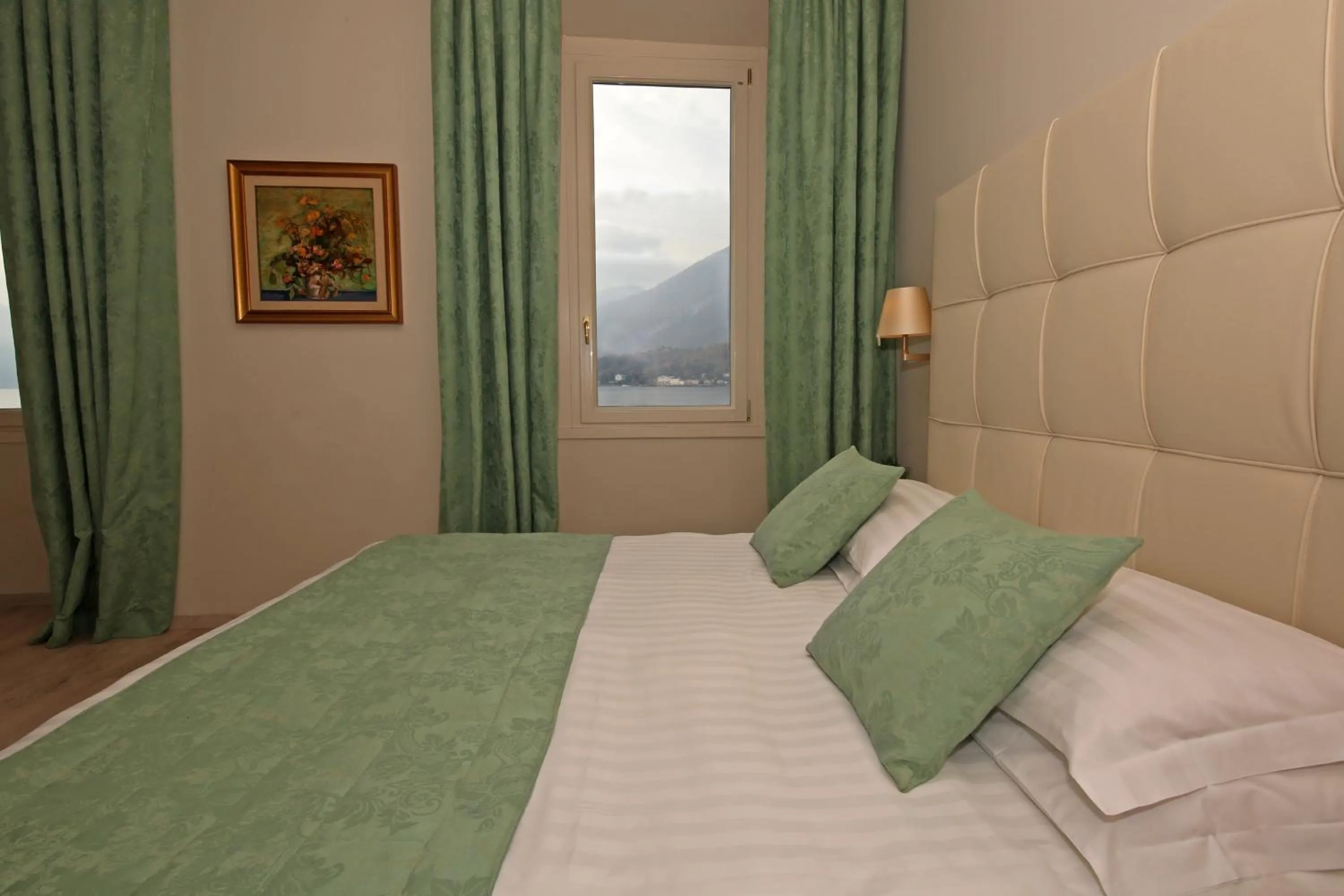 Bedroom, Bed in Hotel Du Lac & SPA