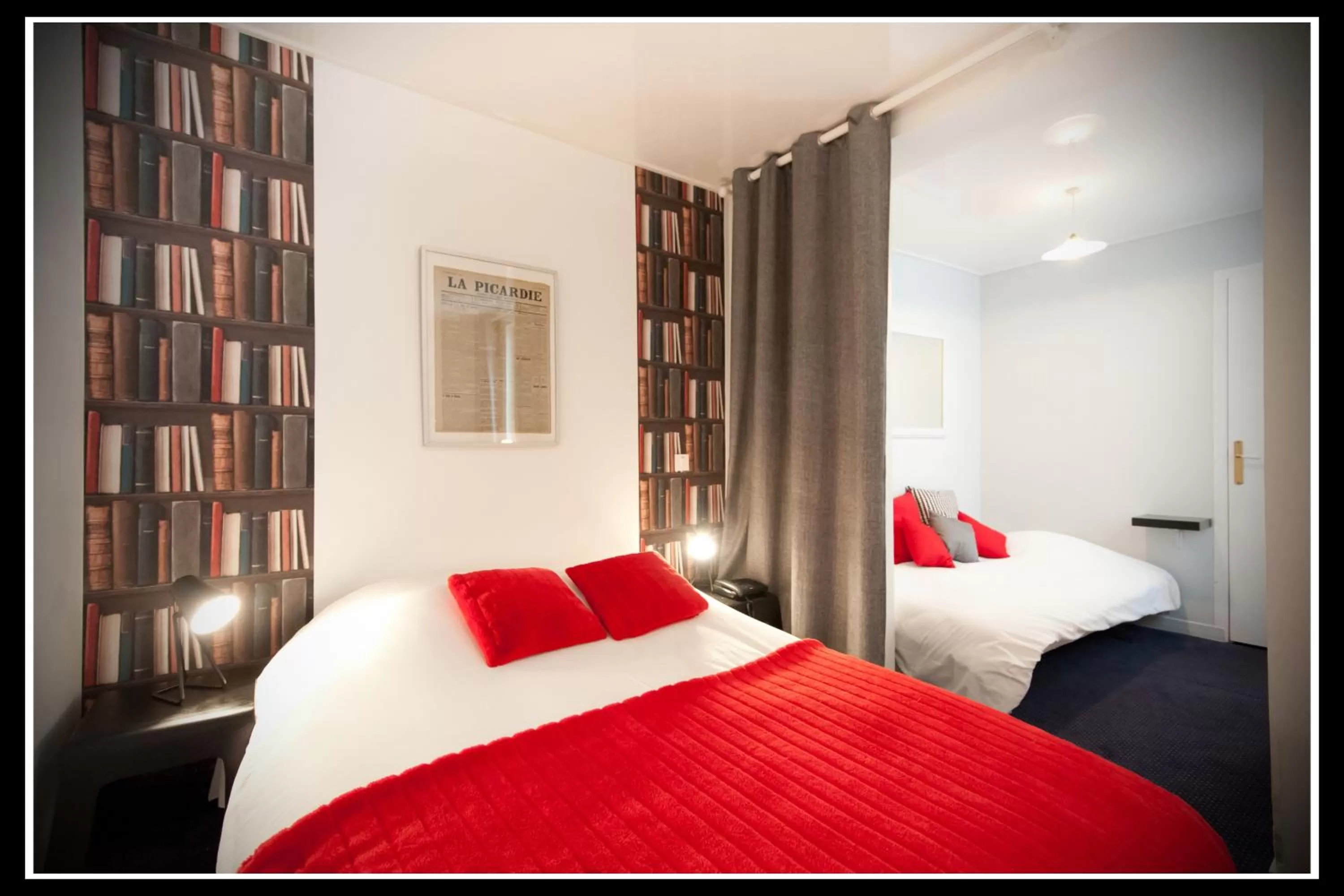 Bedroom, Bed in Hotel Le Prieuré et La Résidence