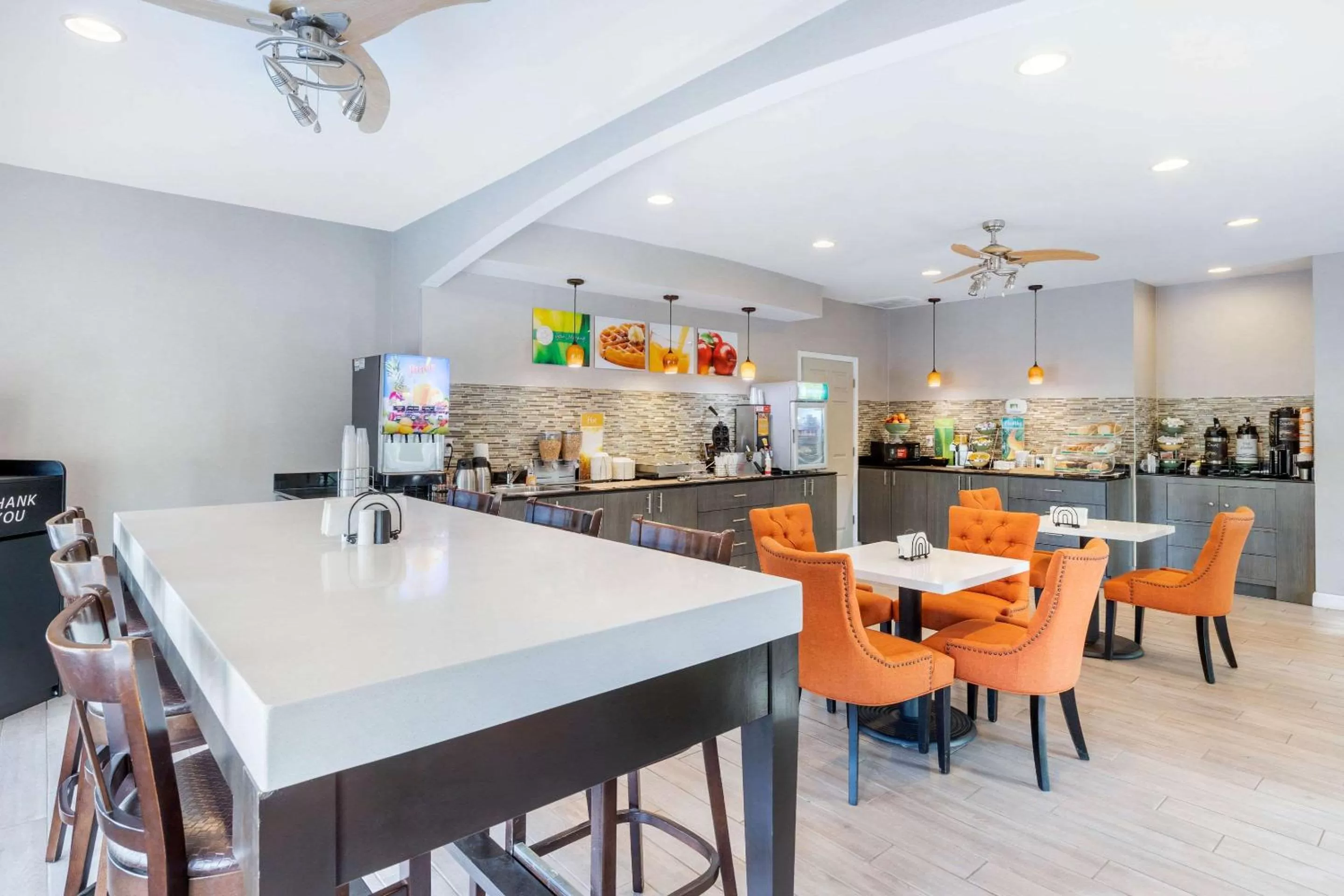 Restaurant/places to eat in Quality Inn & Suites Lexington