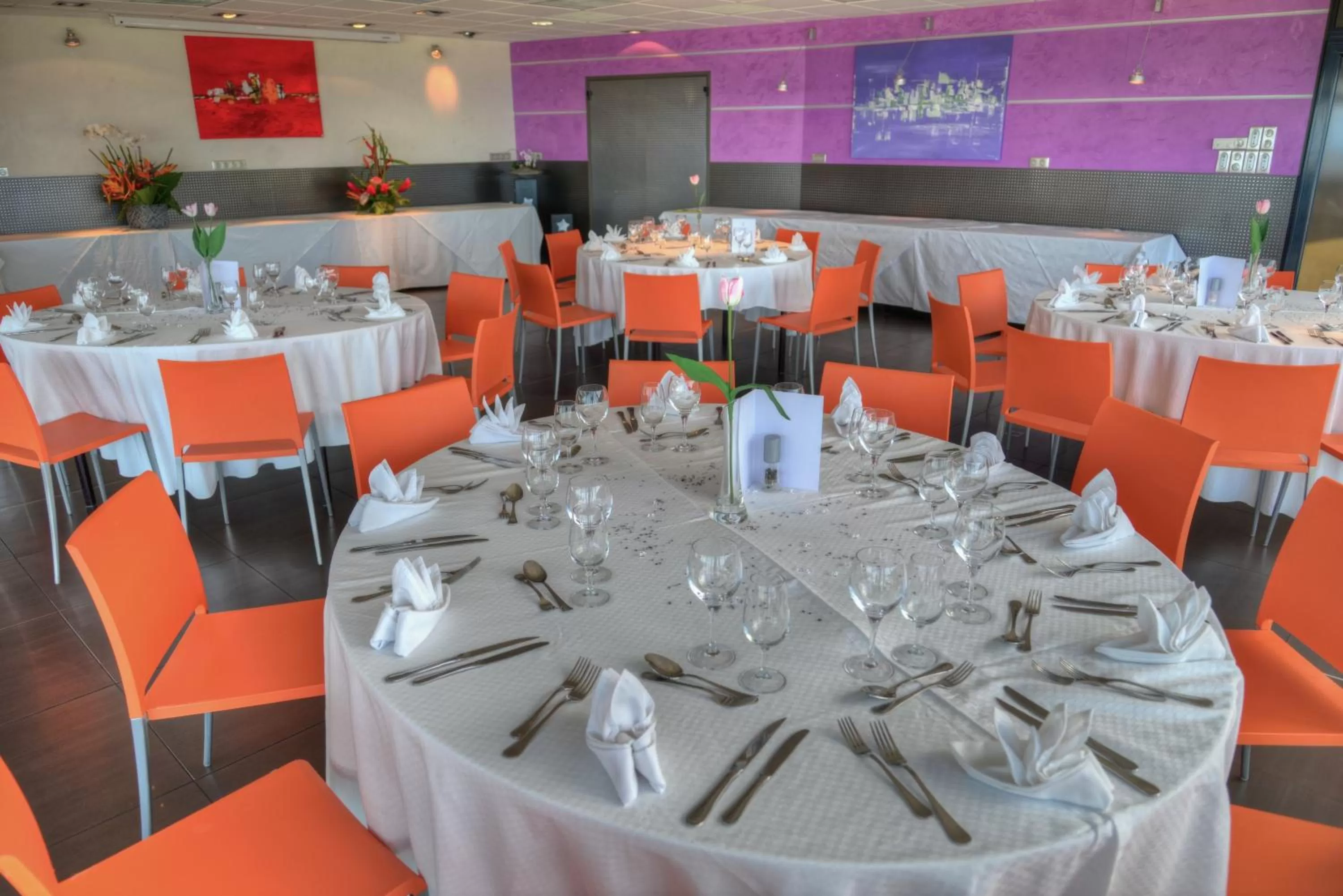 Restaurant/Places to Eat in Bellepierre