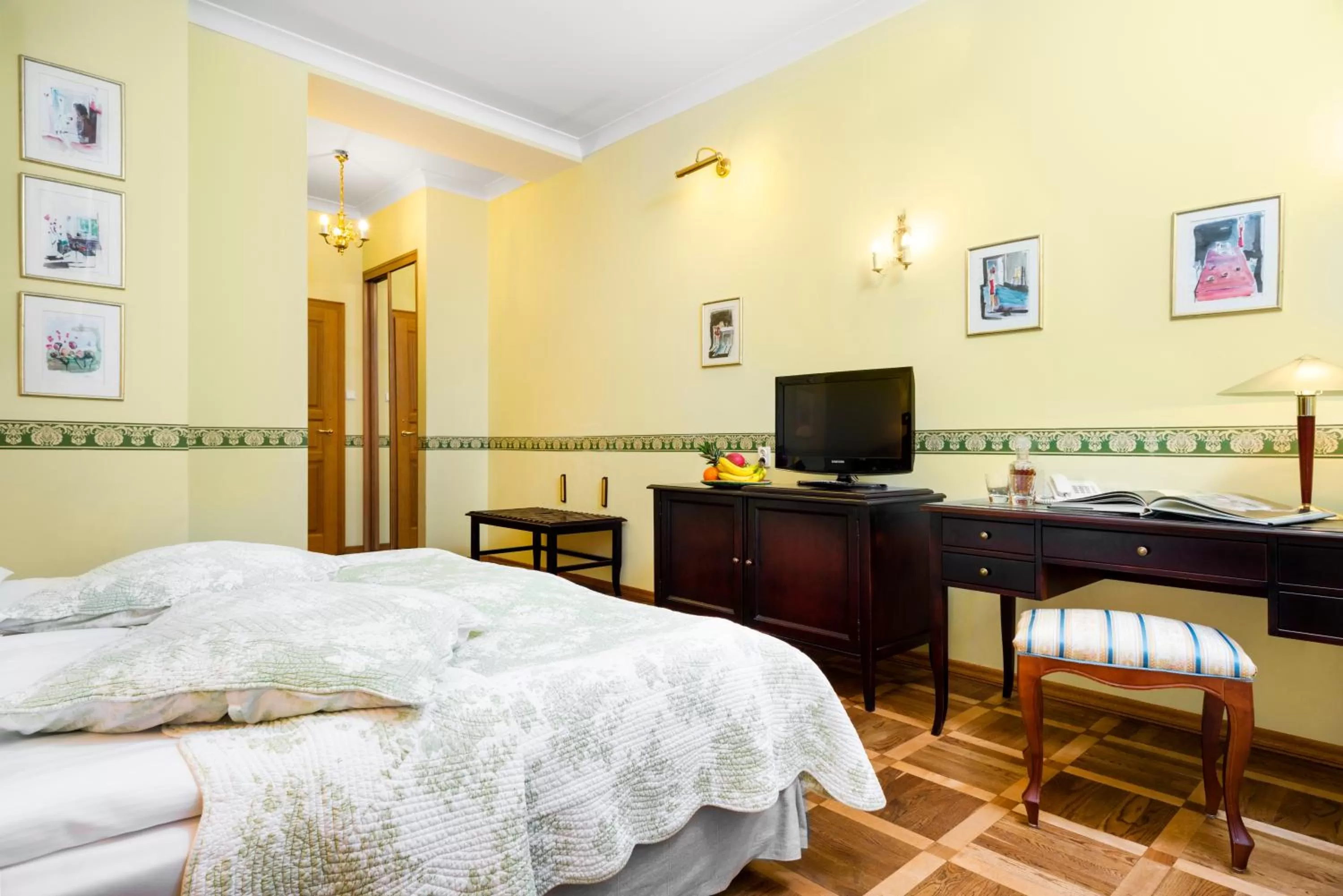 Bed in Hotel Maltański